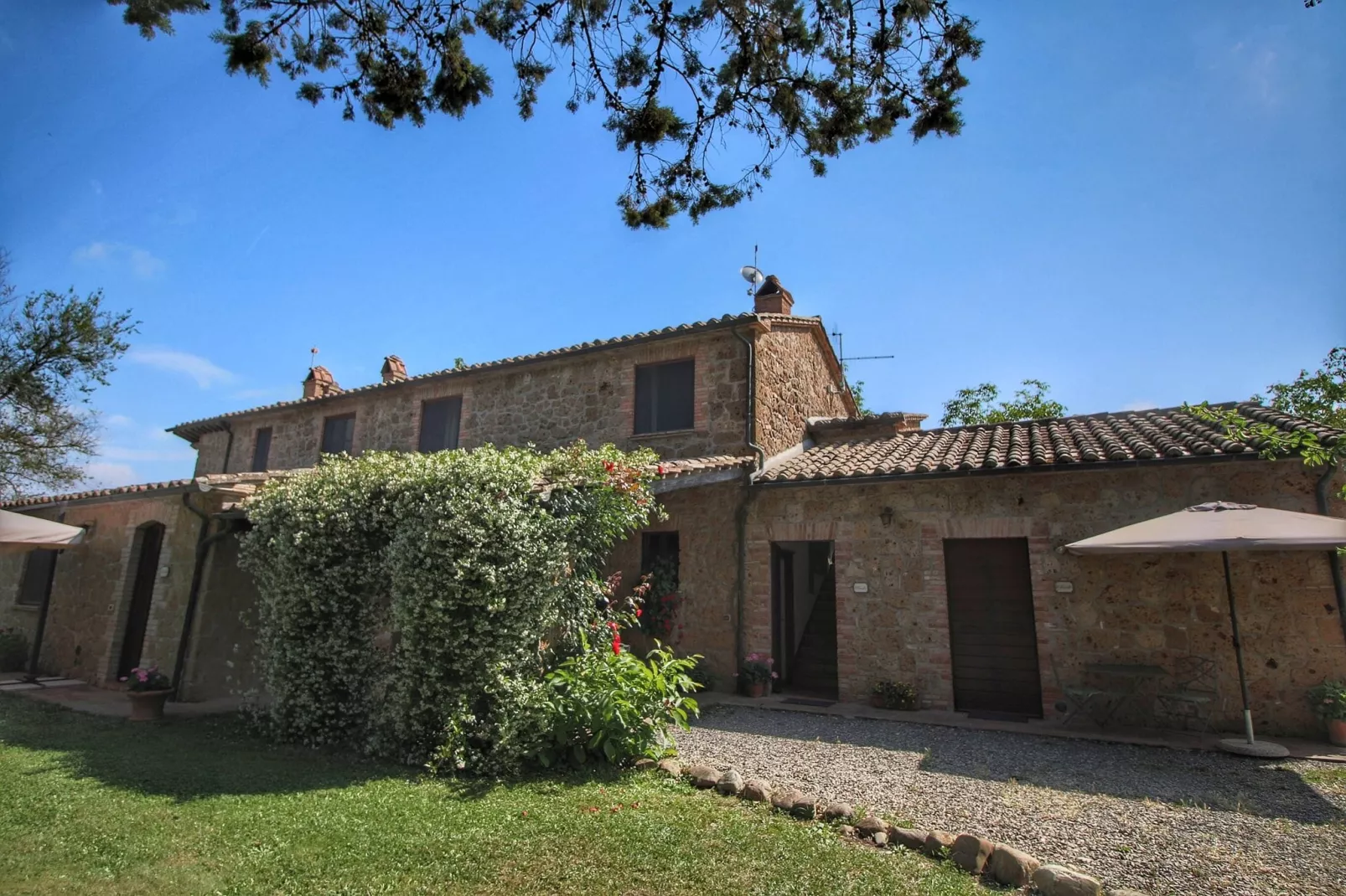 Villa Boschetto-Extérieur été