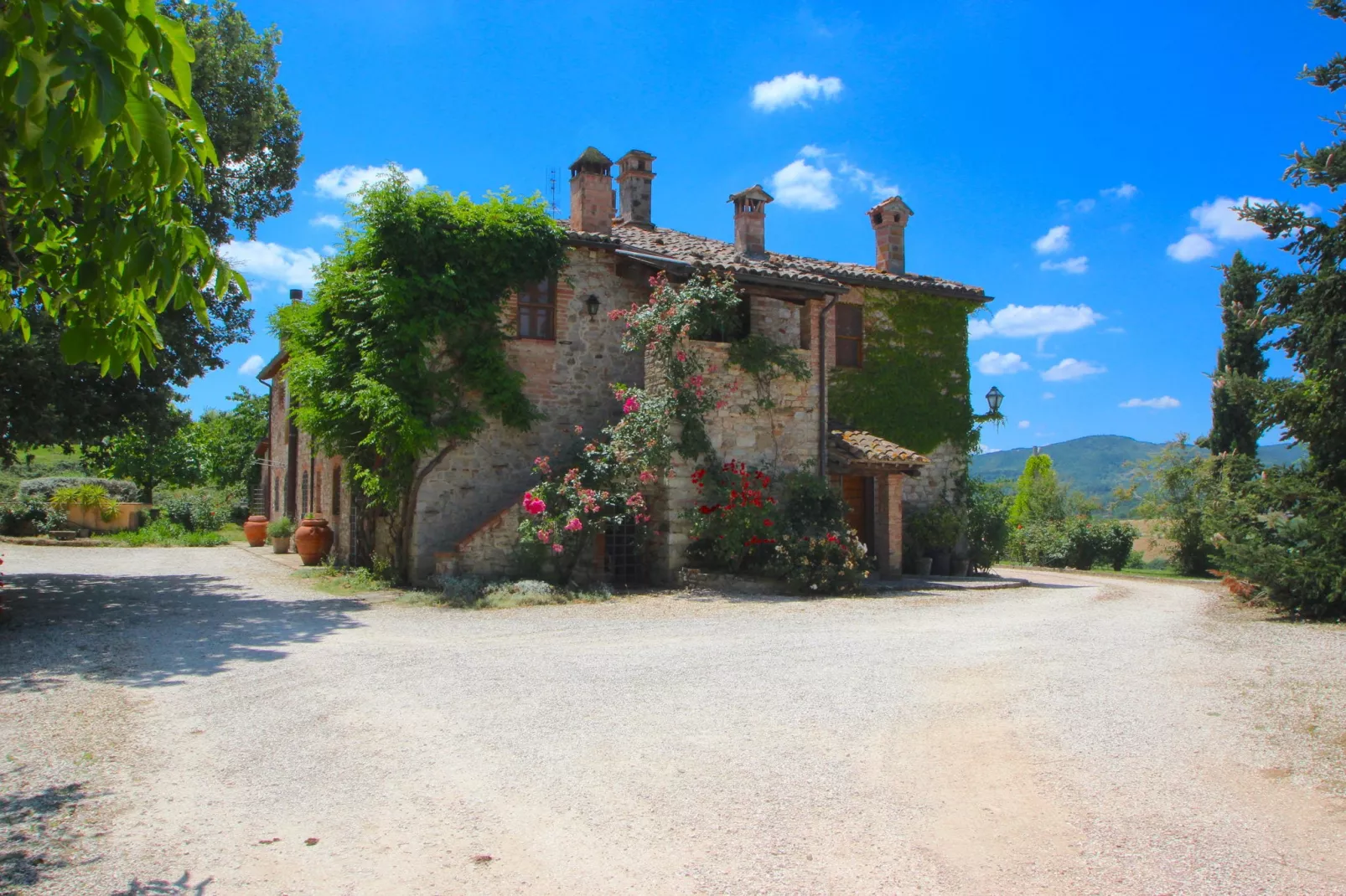 Villa Fiorella Dieci-Außenbereich Sommer