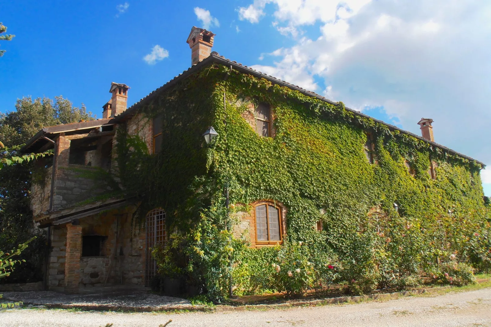 Villa Fiorella Dieci-Außenbereich Sommer