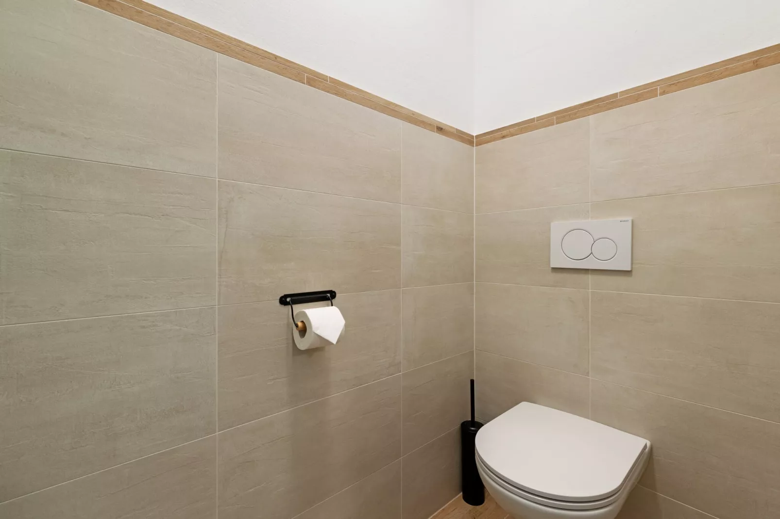 Corinna-Bathroom