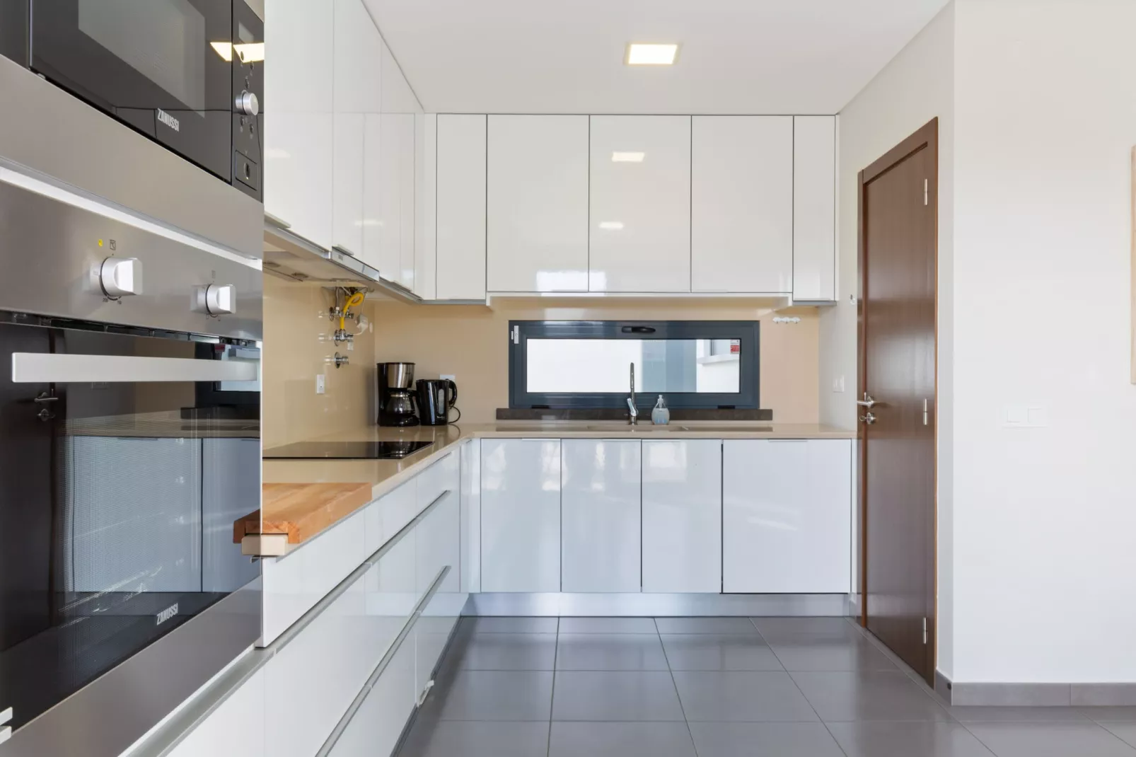 Villa Mar e Lagoa-Kitchen