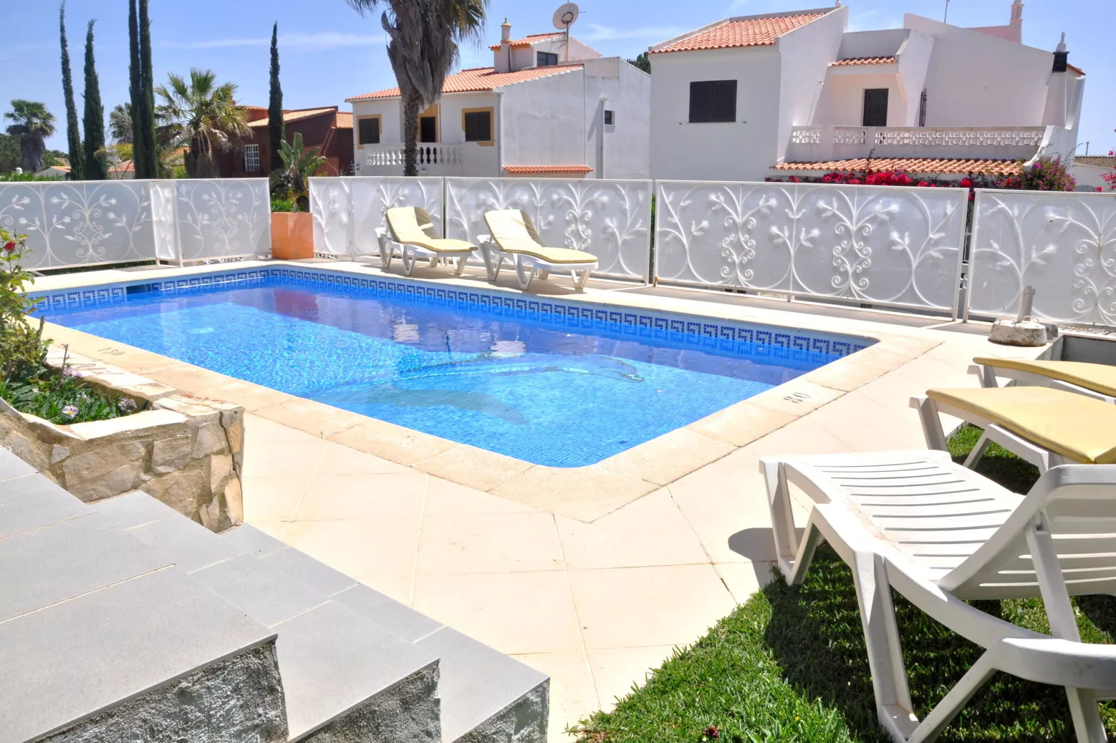 Paloma-Pool