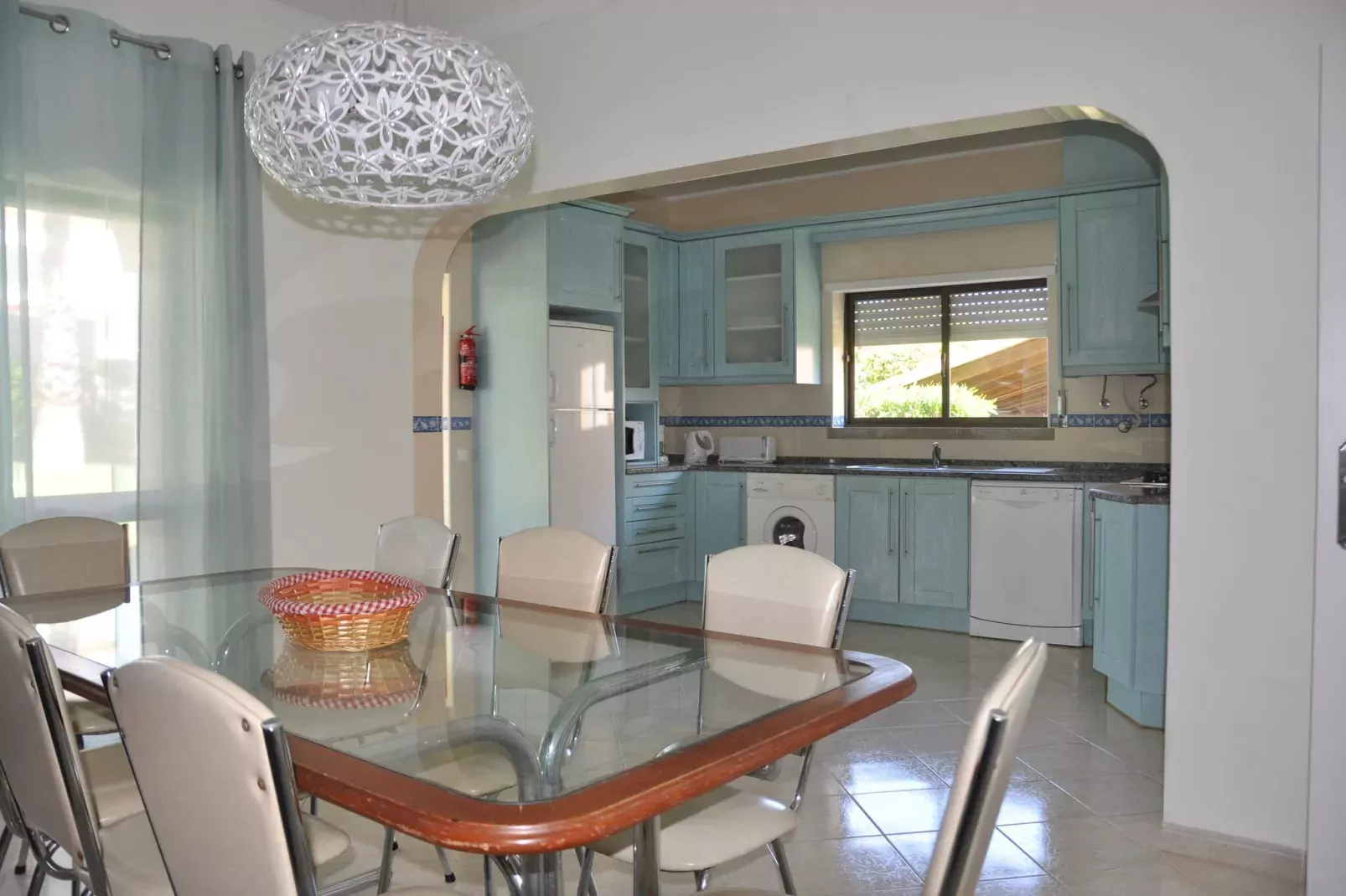Paloma-Dining room