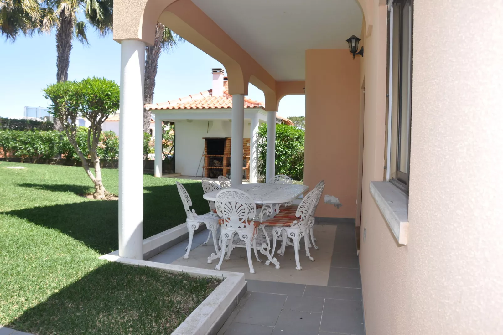 Paloma-Terrace balcony