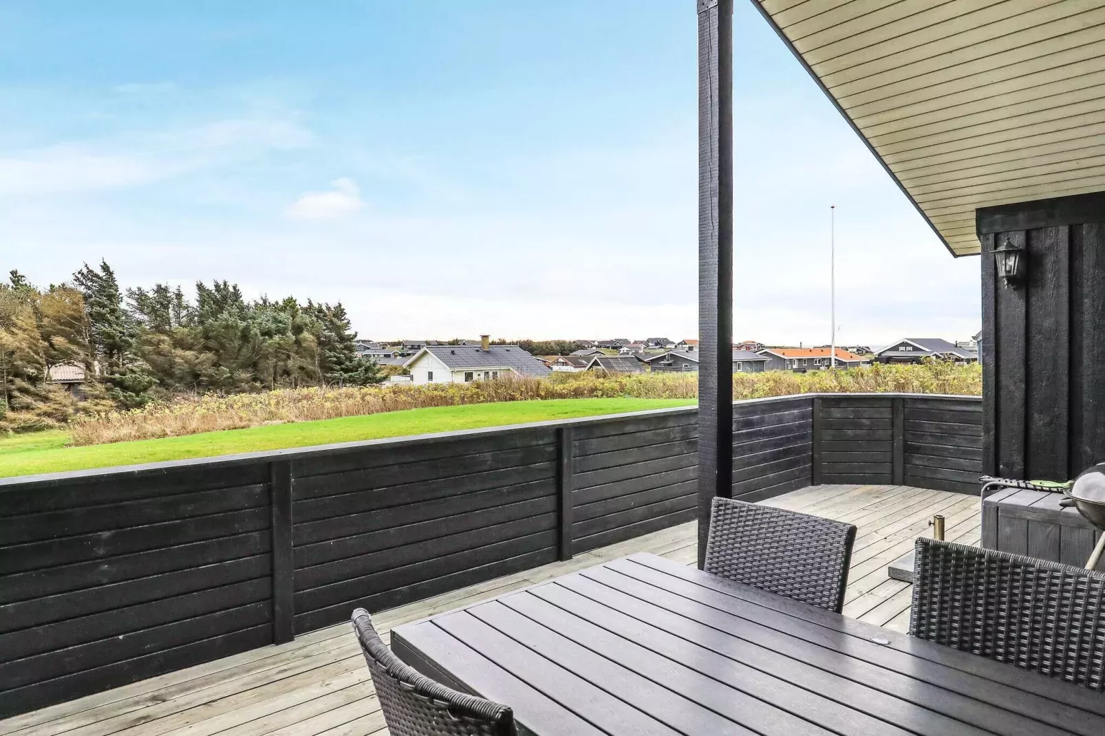 Modernized Seaside Retreat-By Traum-View