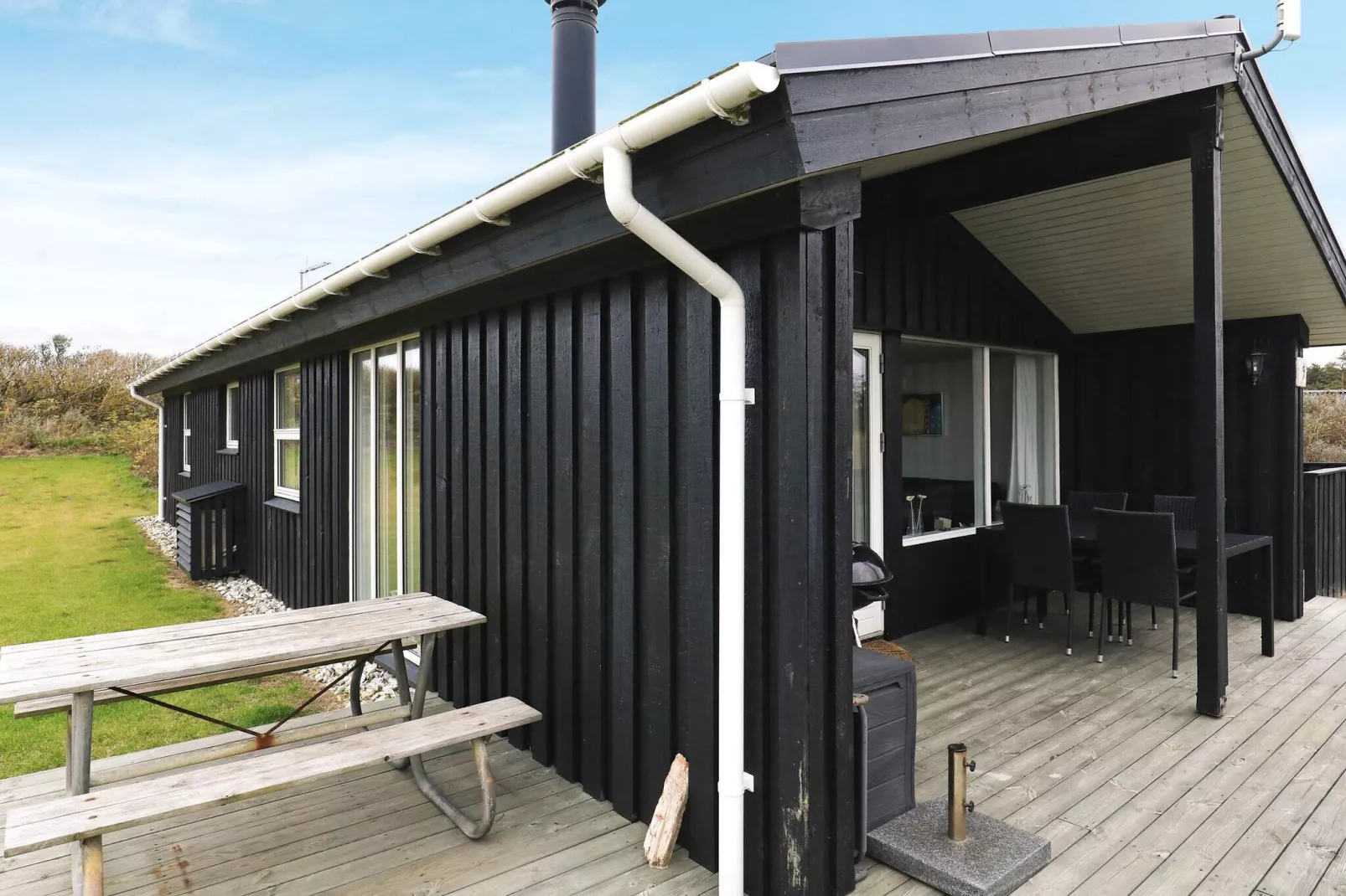 Modernized Seaside Retreat-By Traum-View