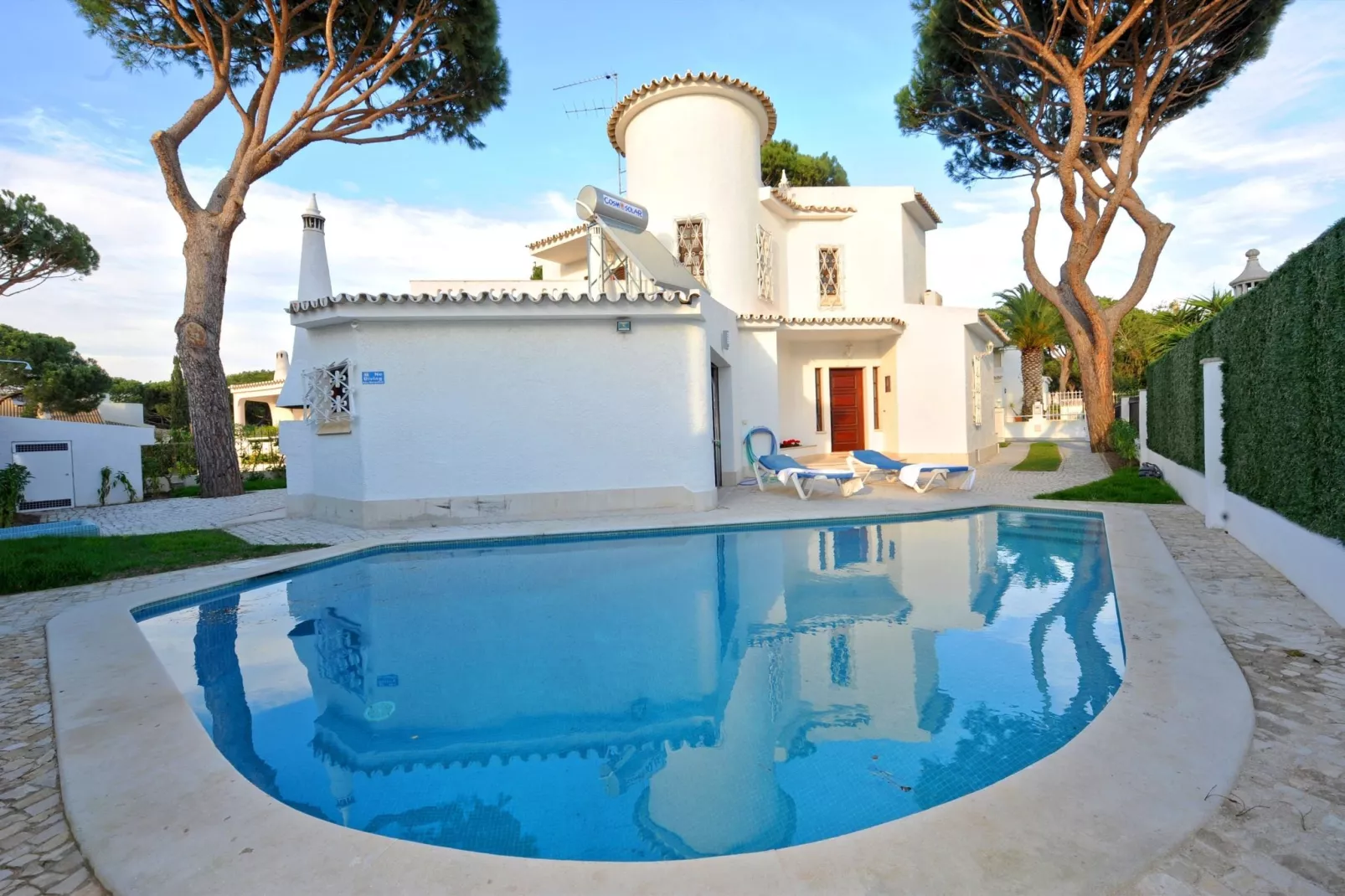 Villa Marcelo-Schwimmbad