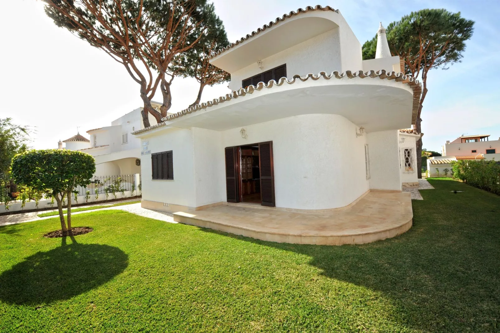 Villa Marcelo-Außenbereich Sommer