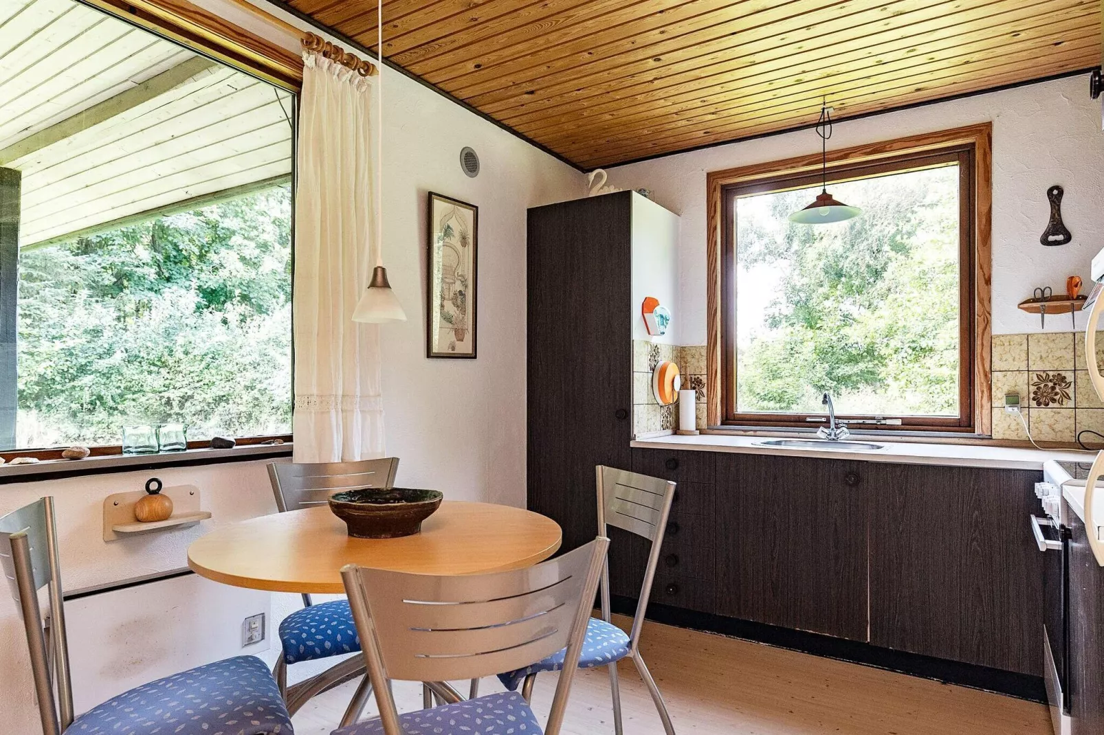 6 person holiday home in Øster Assels-By Traum