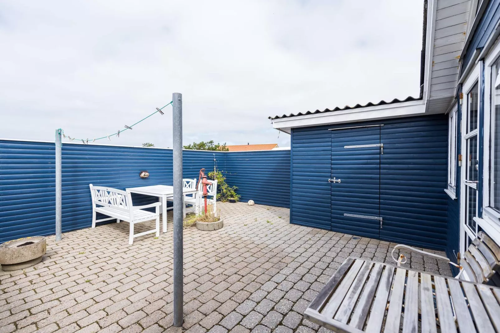 4 person holiday home in Hvide Sande-Outdoor