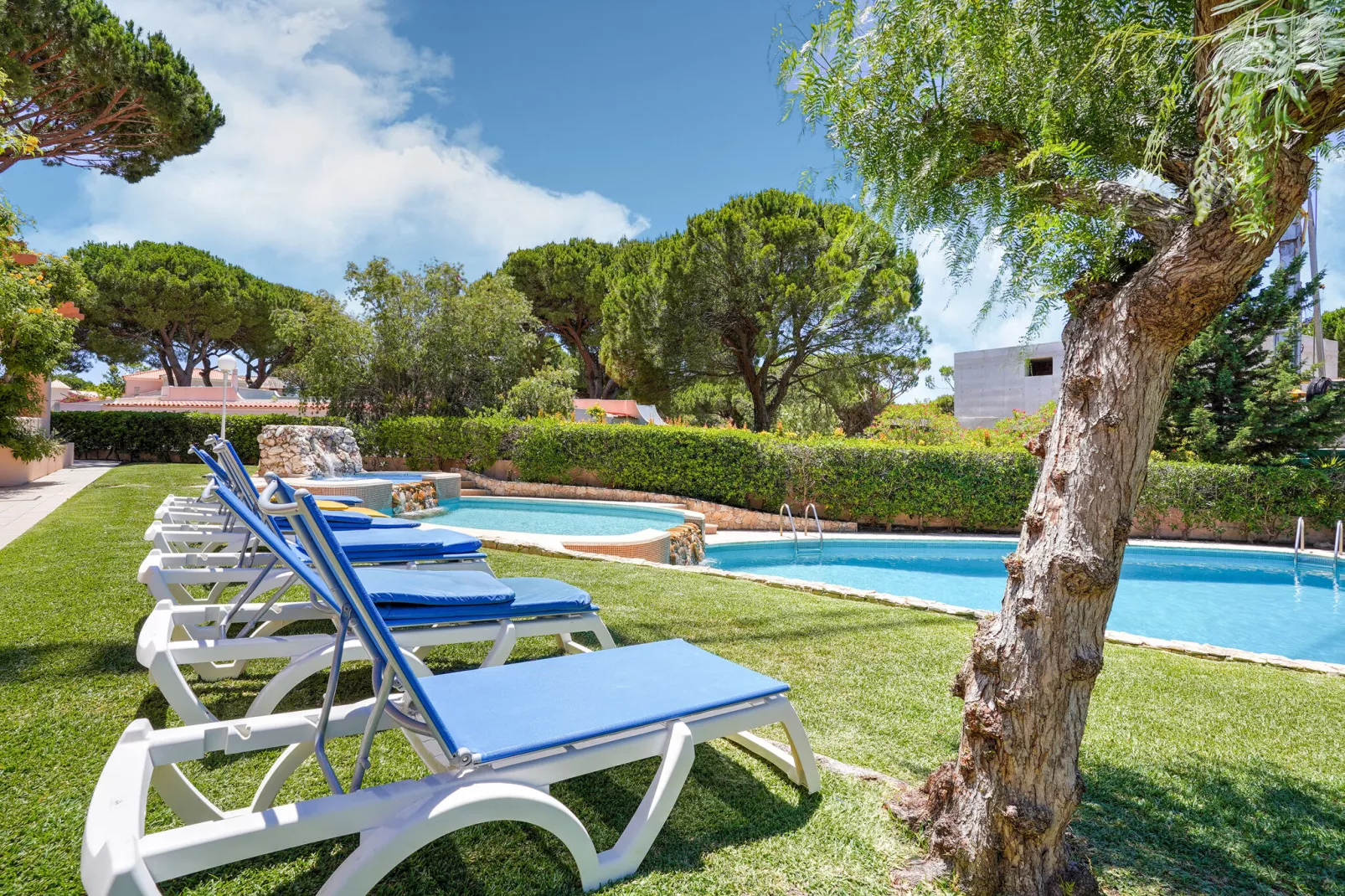 Vivenda Maximino-Pool