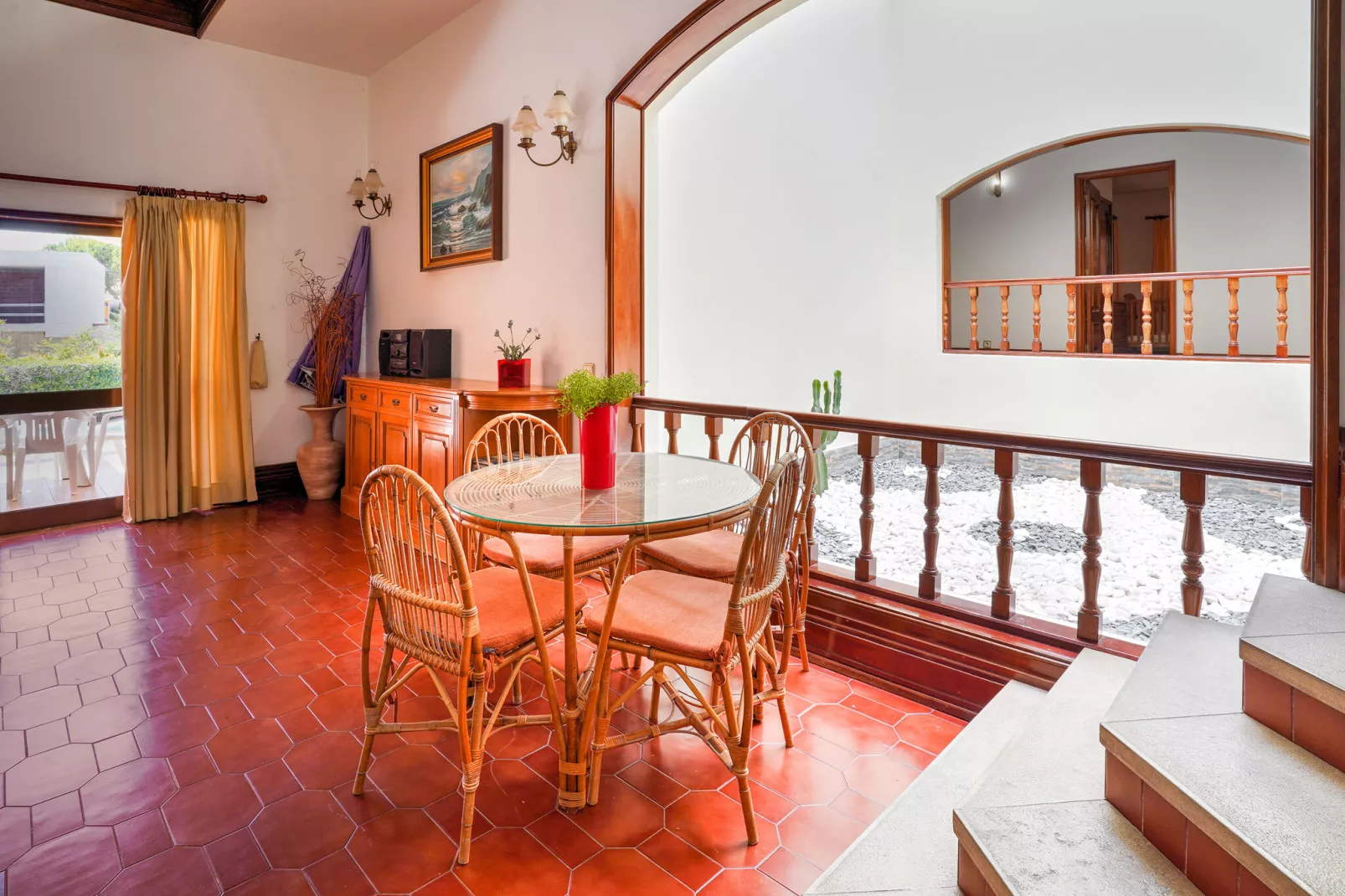 Vivenda Maximino-Dining room