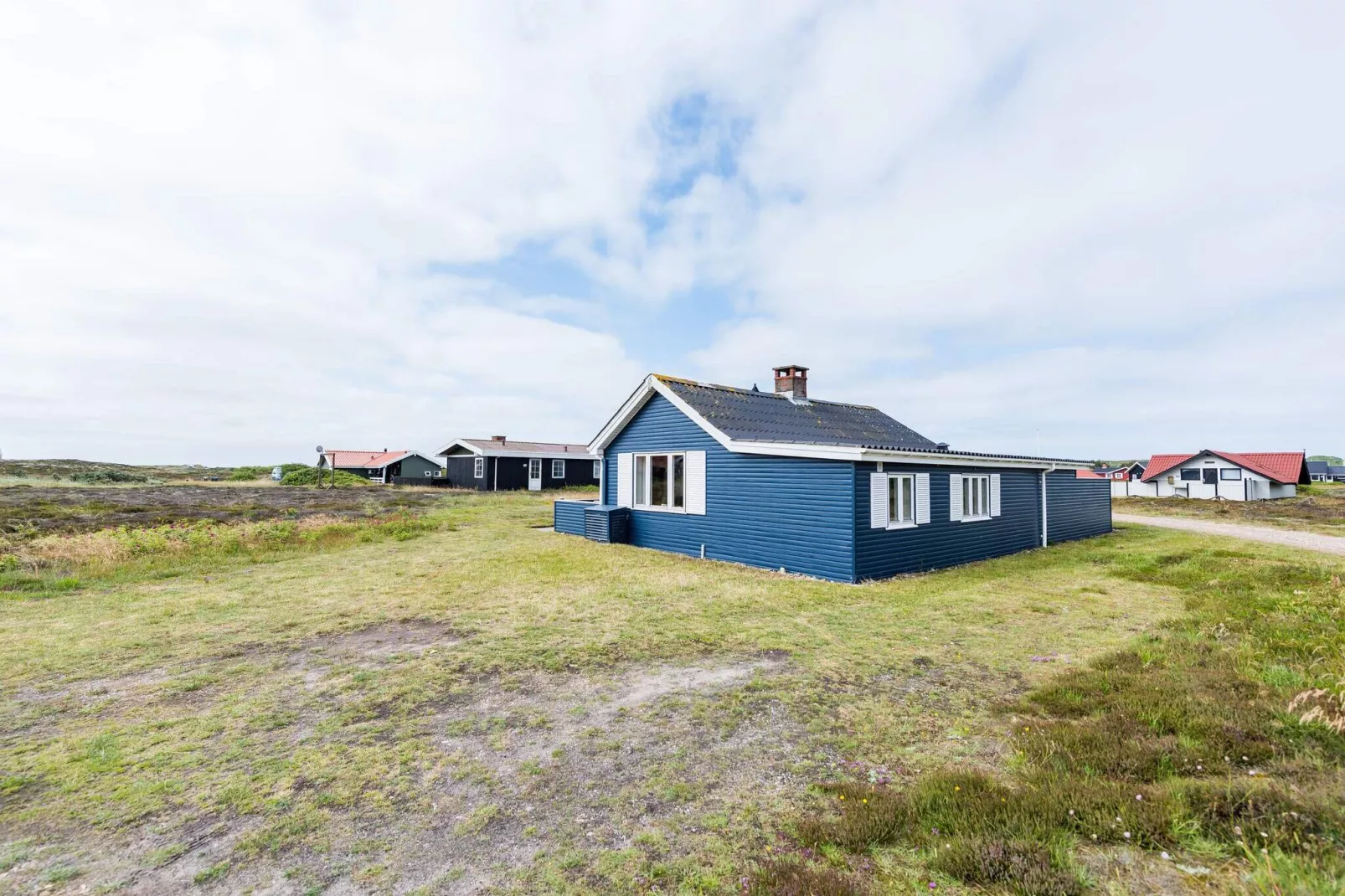 4 person holiday home in Hvide Sande-Outdoor