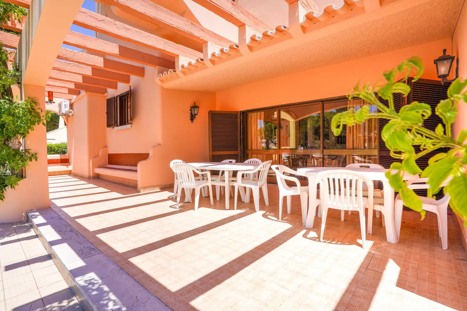 Vivenda Maximino-Terrace balcony