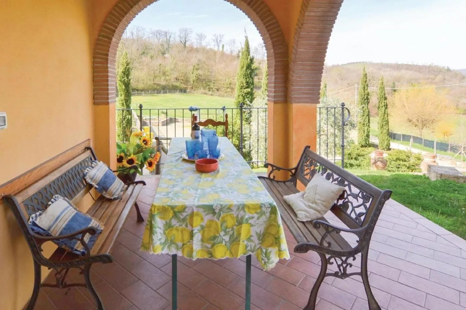 La Quiete di Montalbano-Terrace balcony