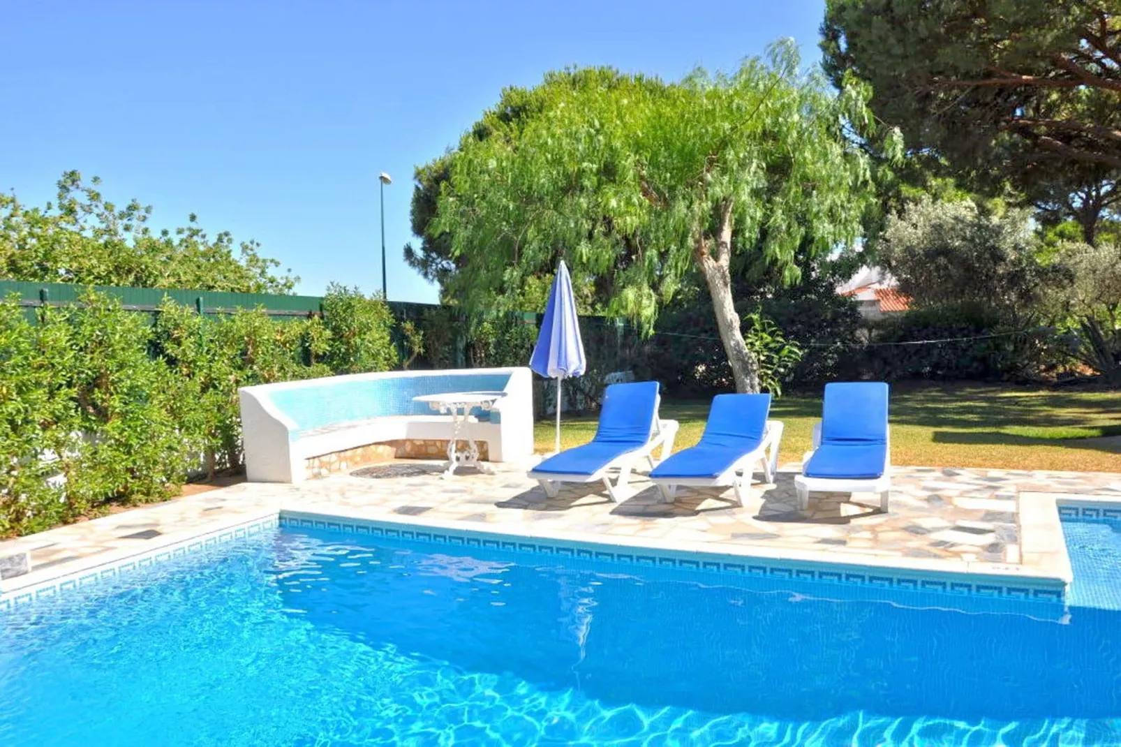 Villa Pedro-Schwimmbad