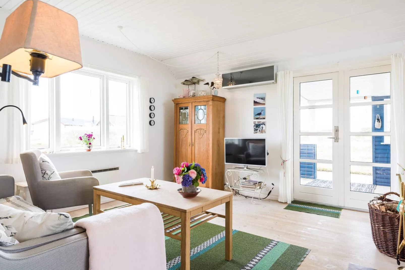 4 person holiday home in Hvide Sande-Indoor