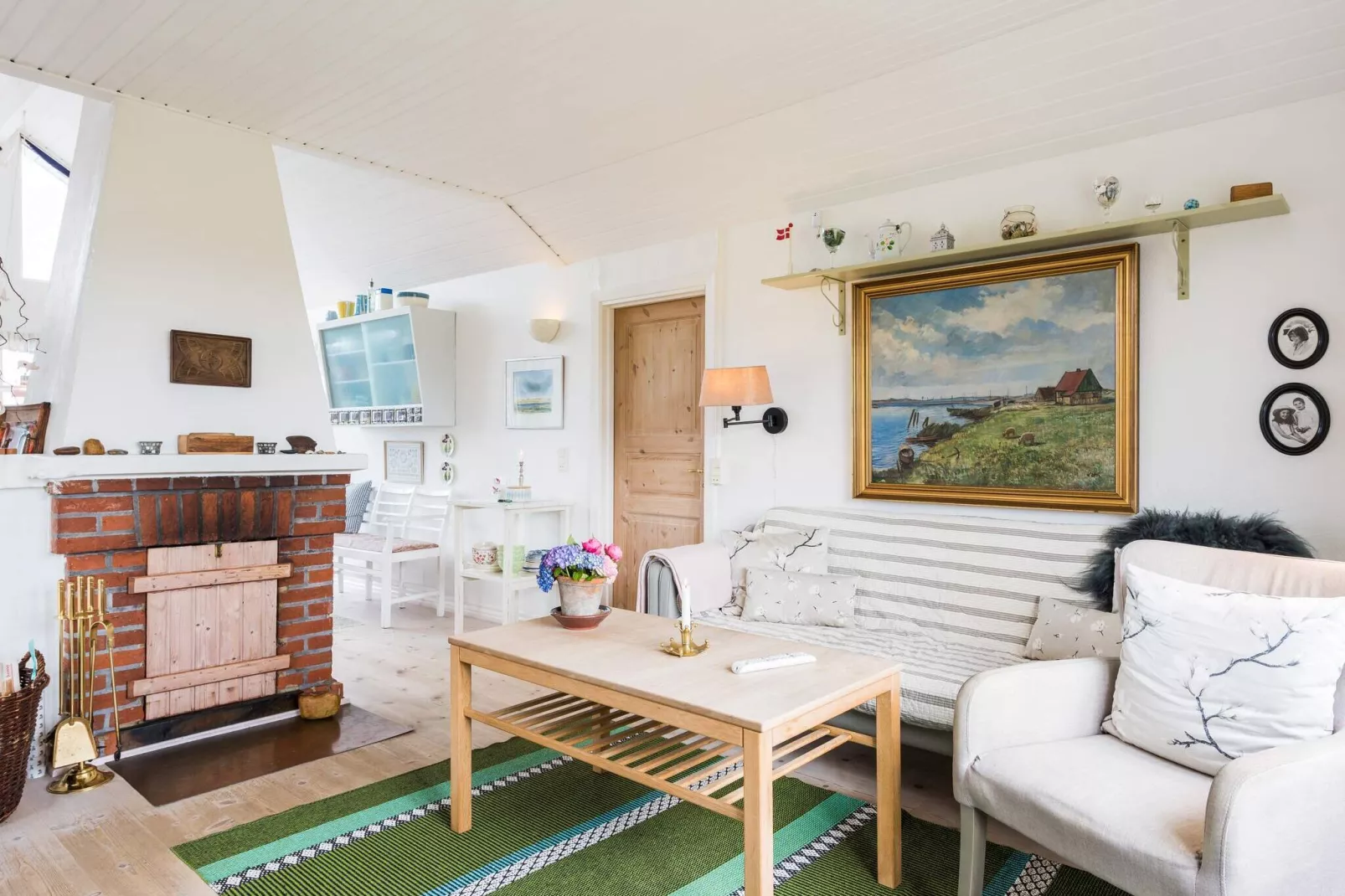4 person holiday home in Hvide Sande-Indoor