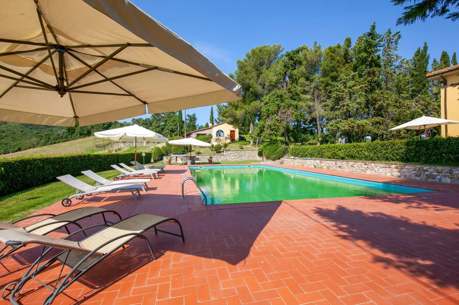 San Francesco Tre-Pool