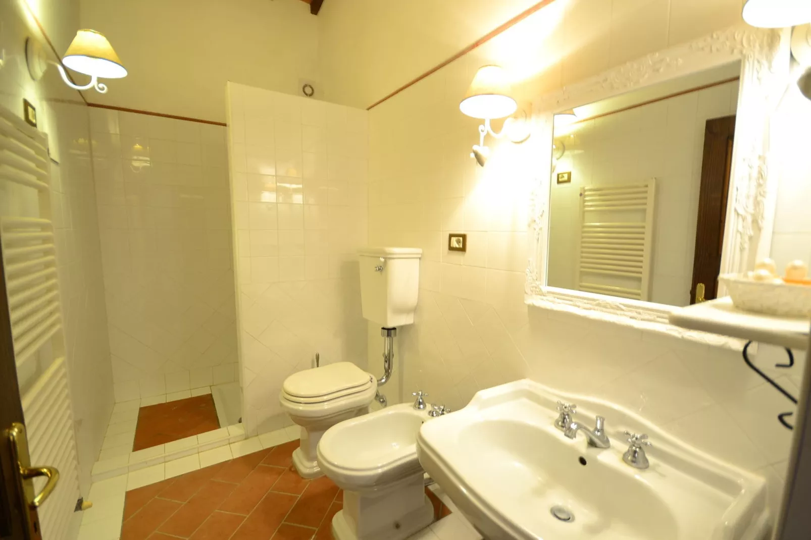 San Francesco Sangiovese-Bathroom