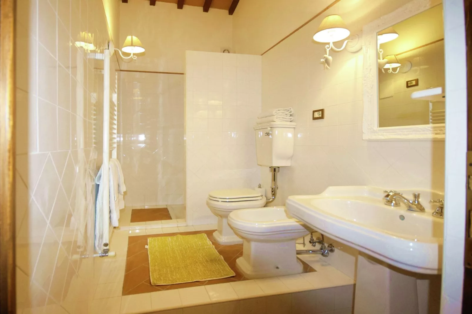 San Francesco Sangiovese-Bathroom