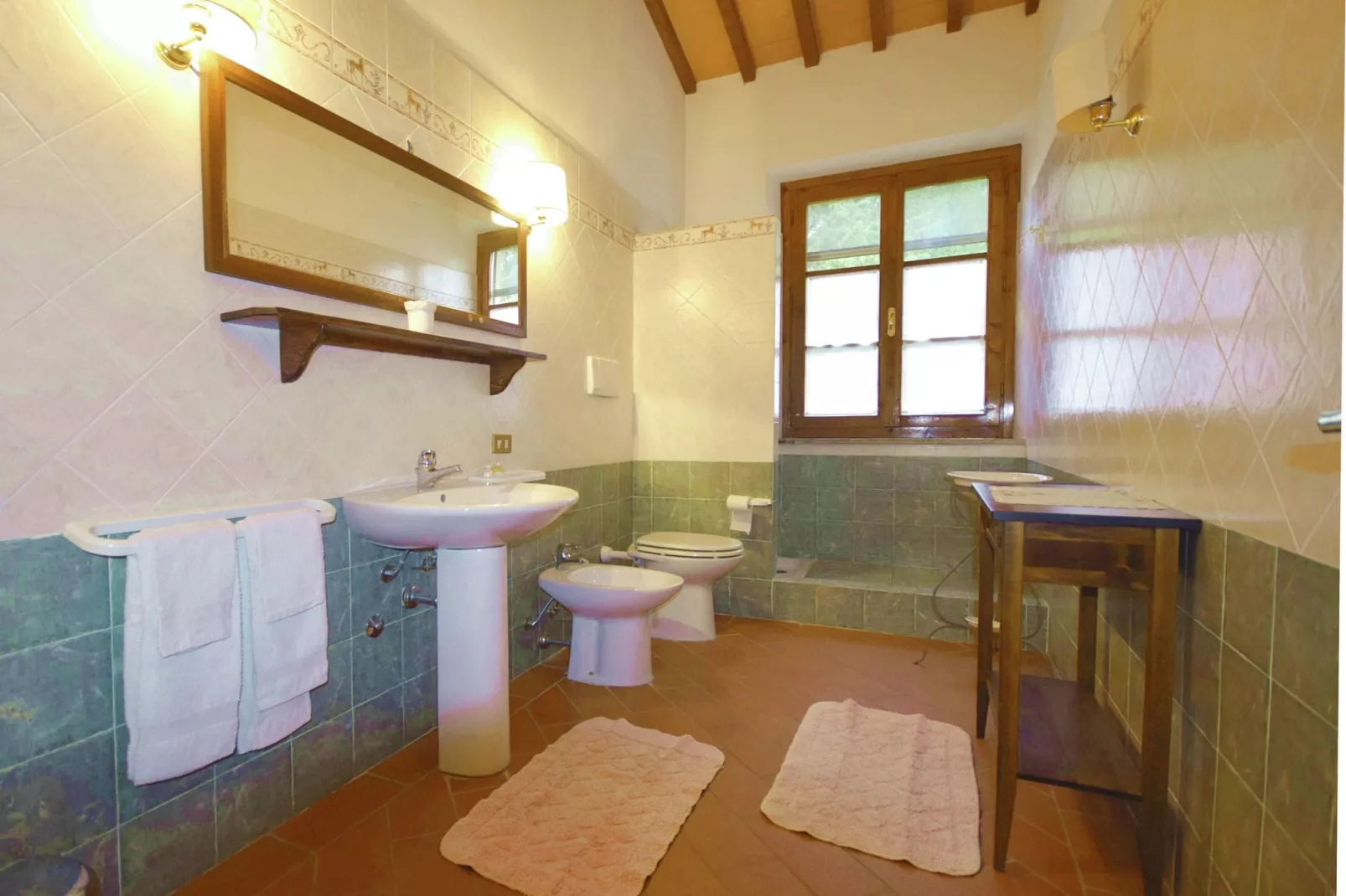 San Francesco Sangiovese-Bathroom