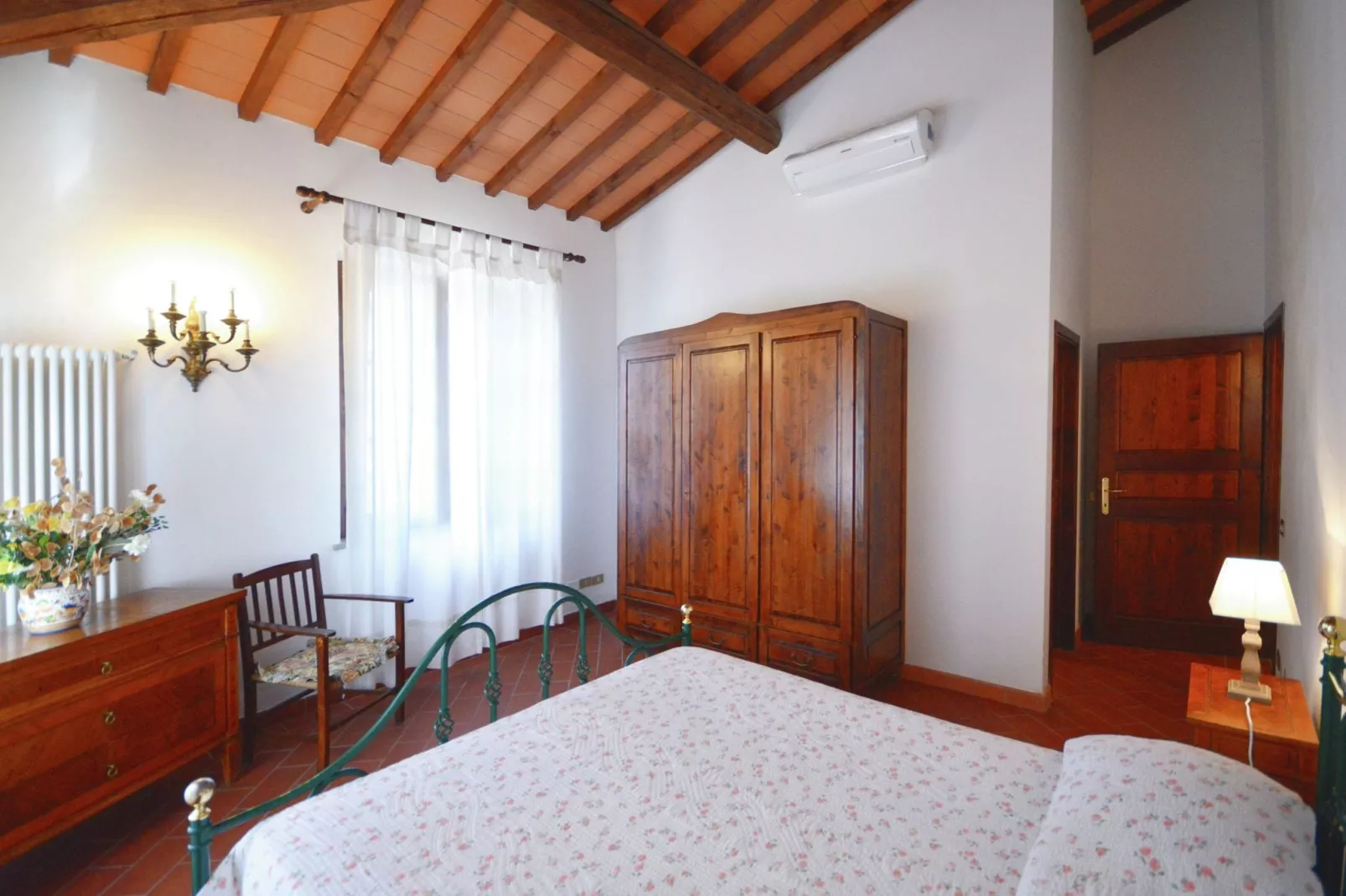 San Francesco Sangiovese-Bedroom