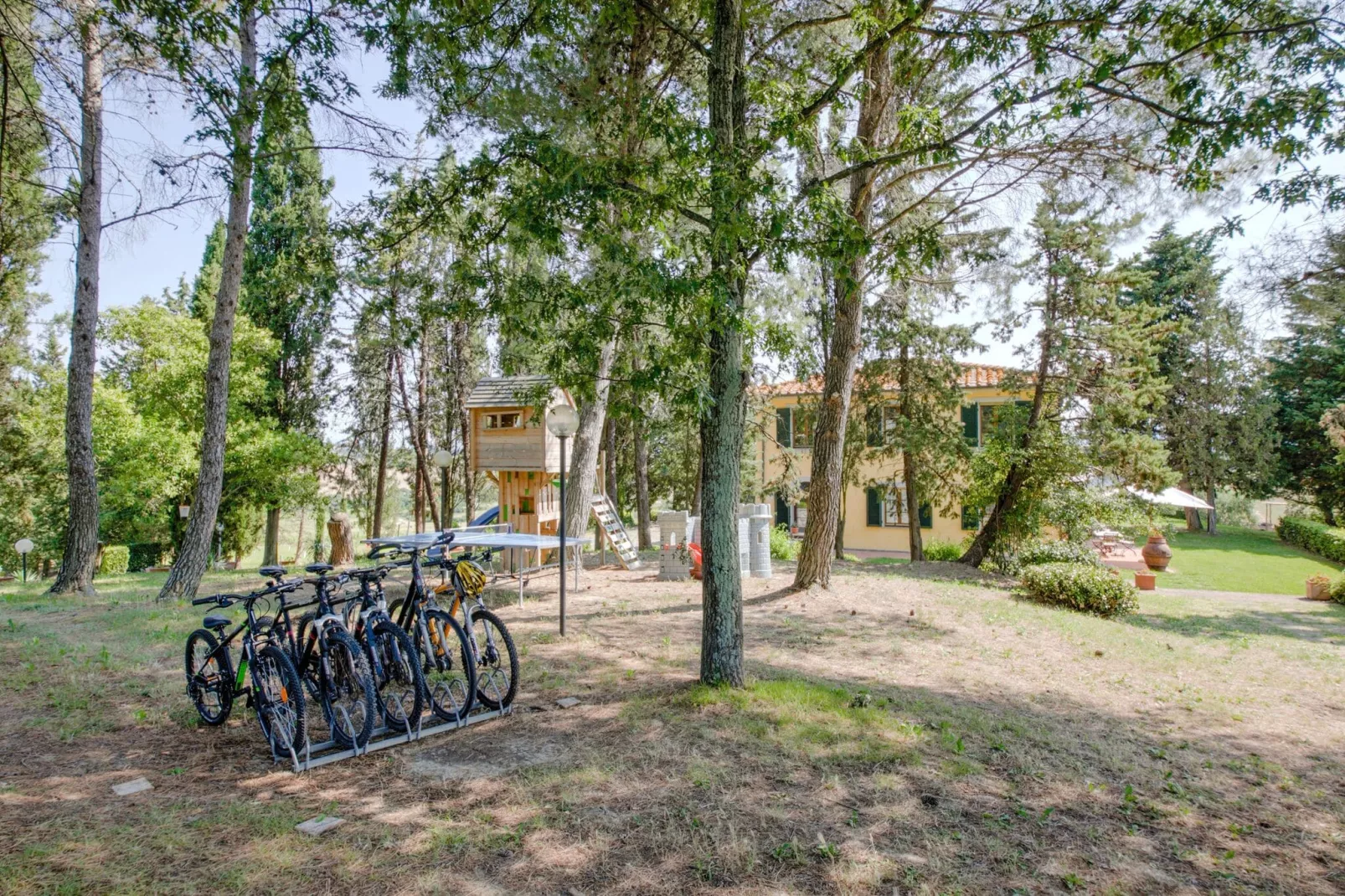 San Francesco Vermentino-Park facilities