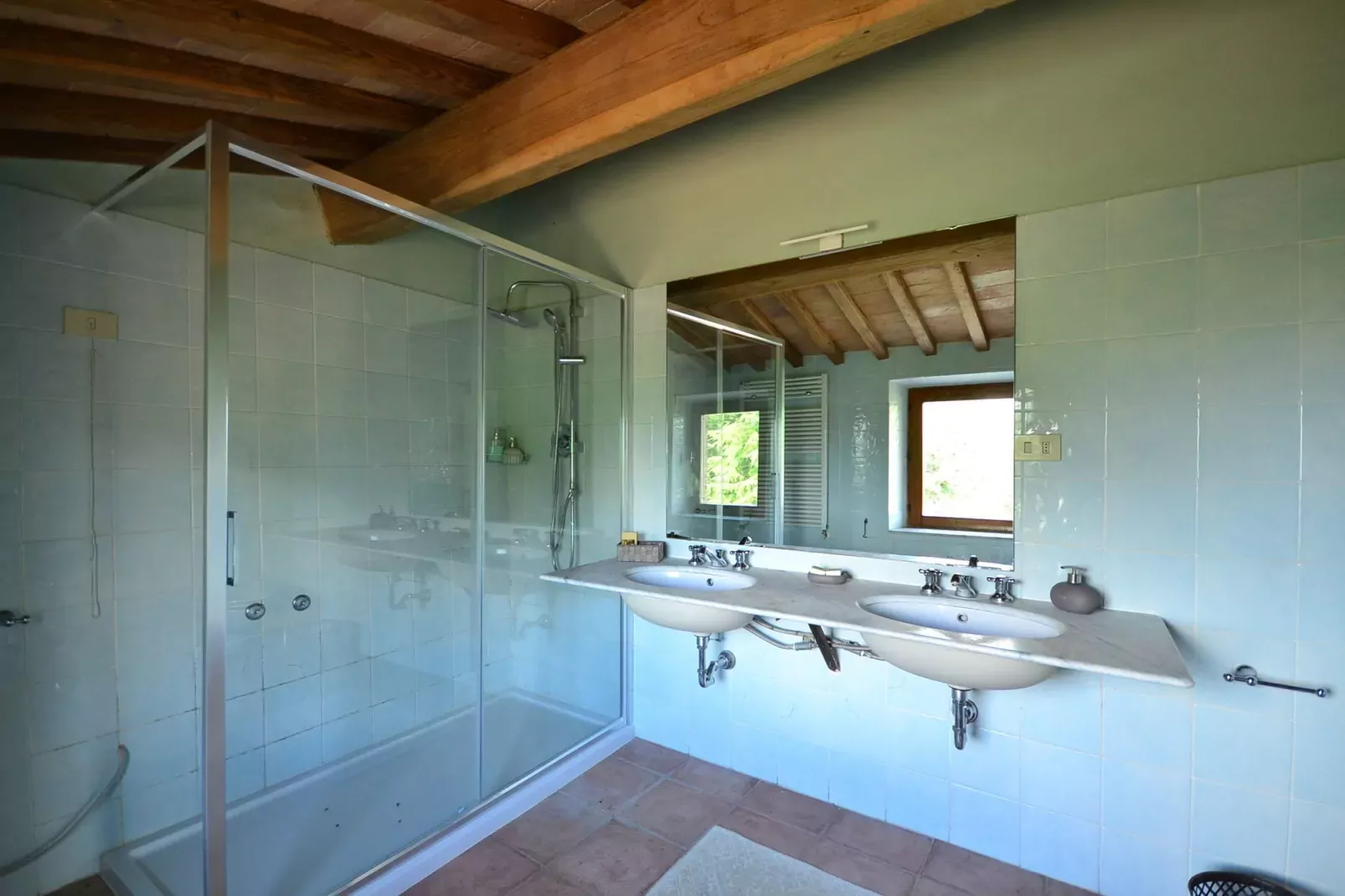 Podere San Giovanni-Bathroom