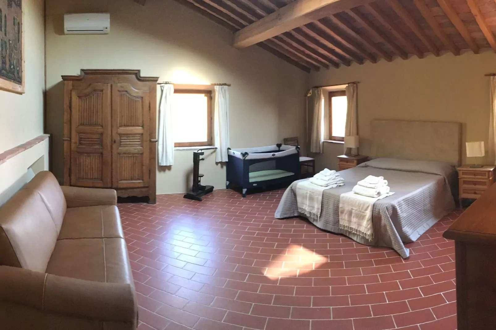 Podere San Giovanni ventisei-Schlafzimmer