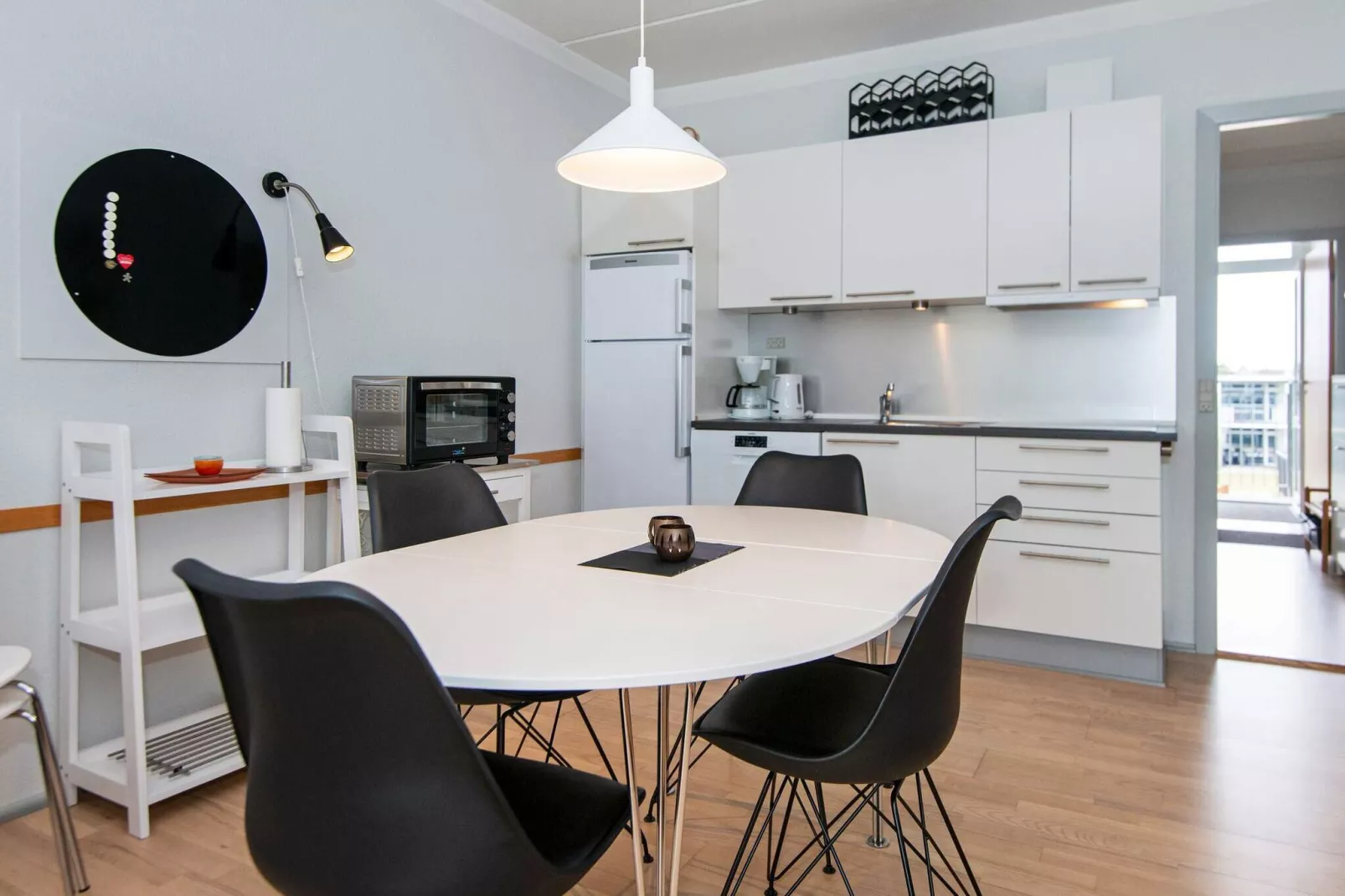 2 room,ground floor or 1.-Innenbereich