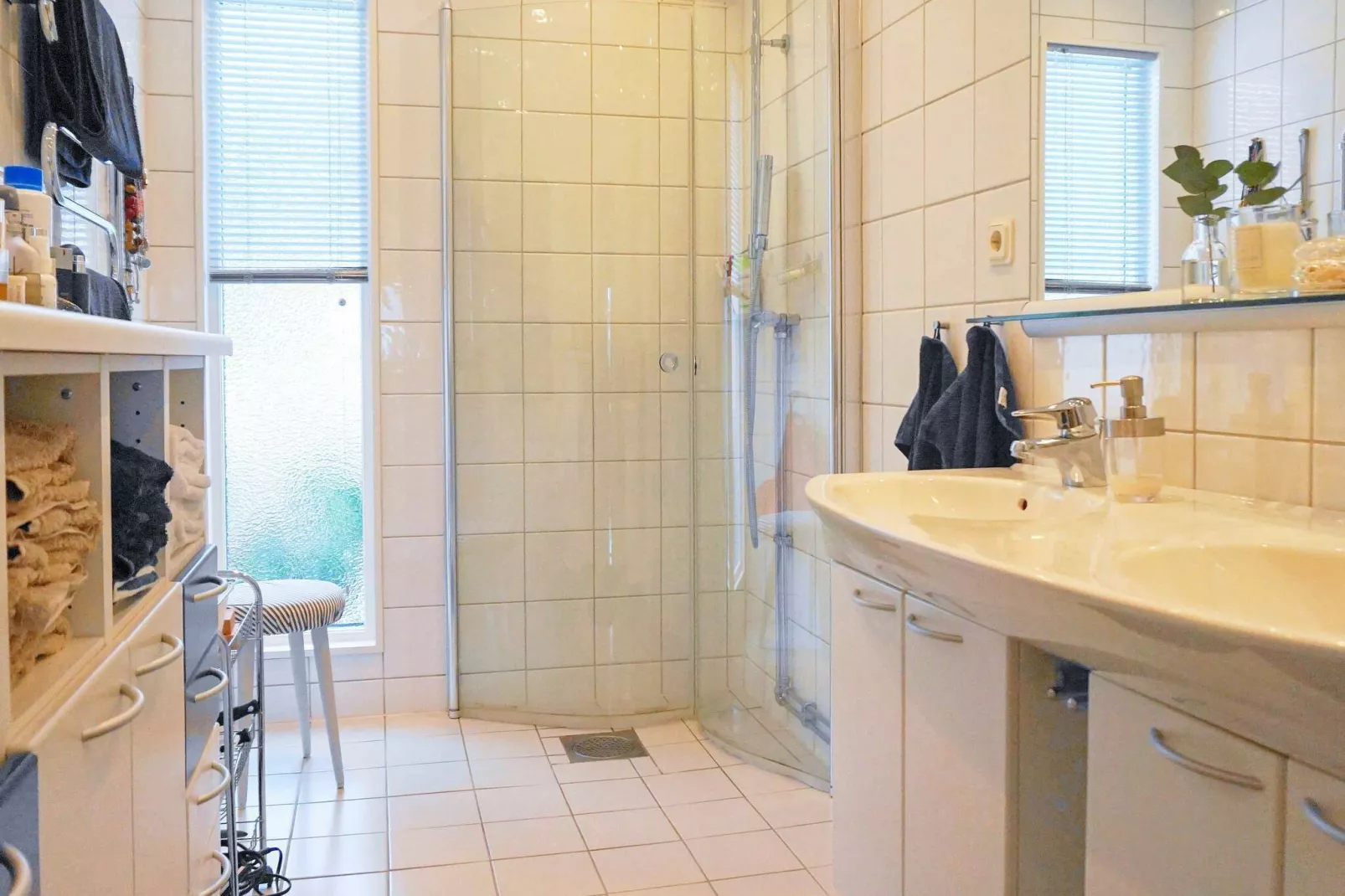 8 person holiday home in LERUM-Indoor