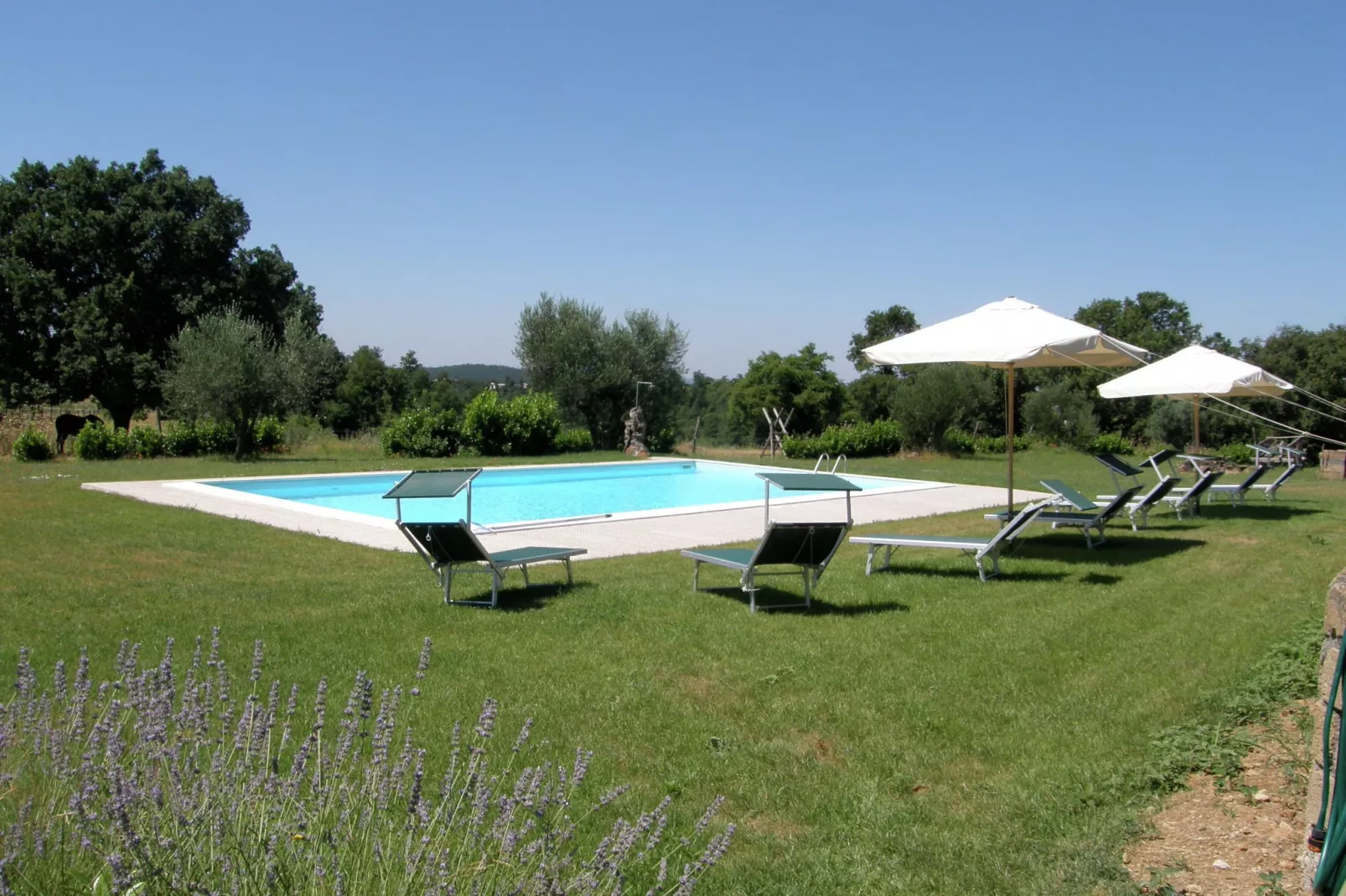 Sorano-Pool