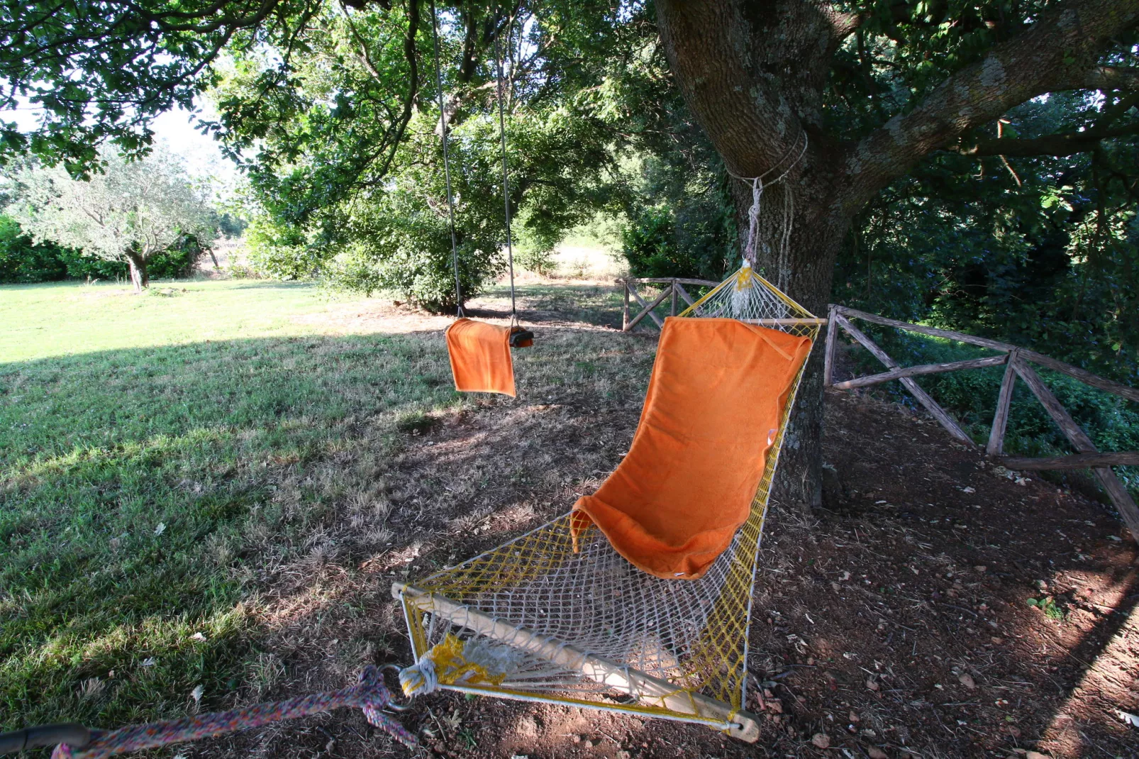 Sorano-Gardens summer