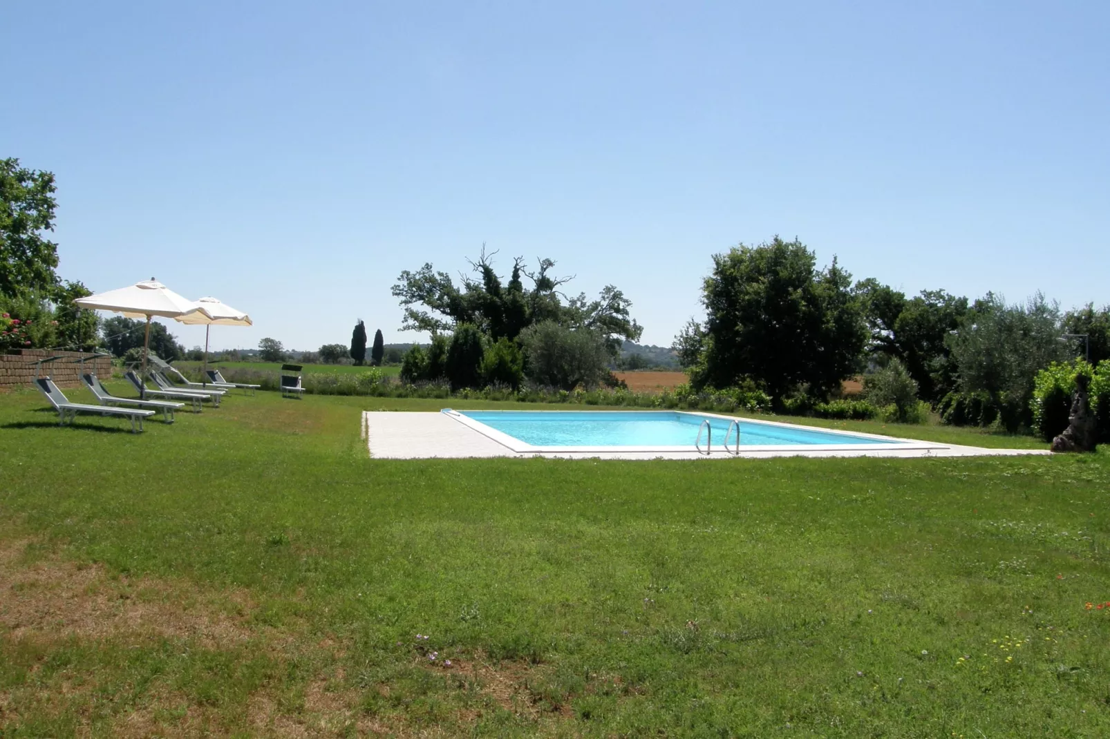Piano-Pool