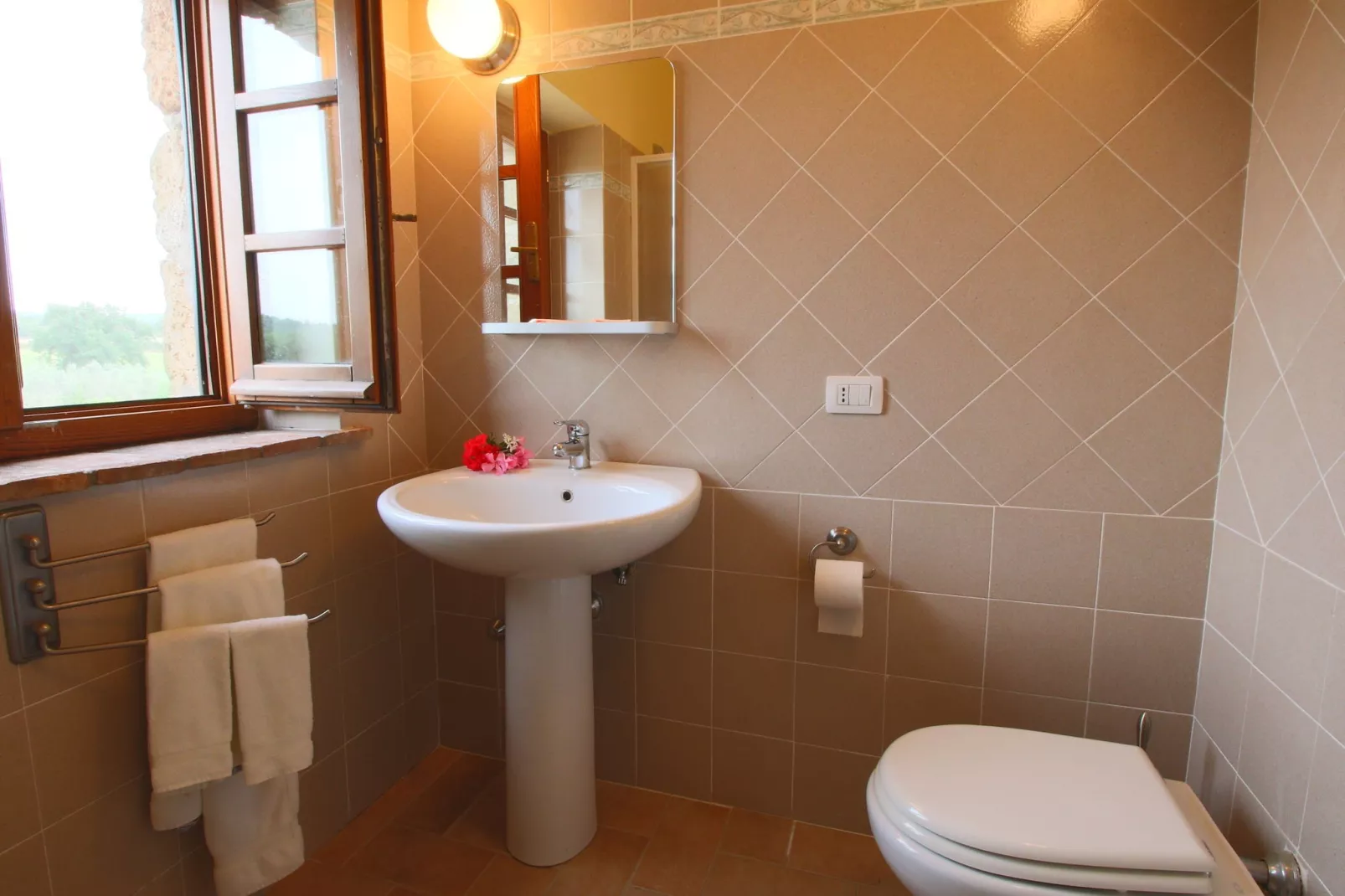 Piano-Bathroom
