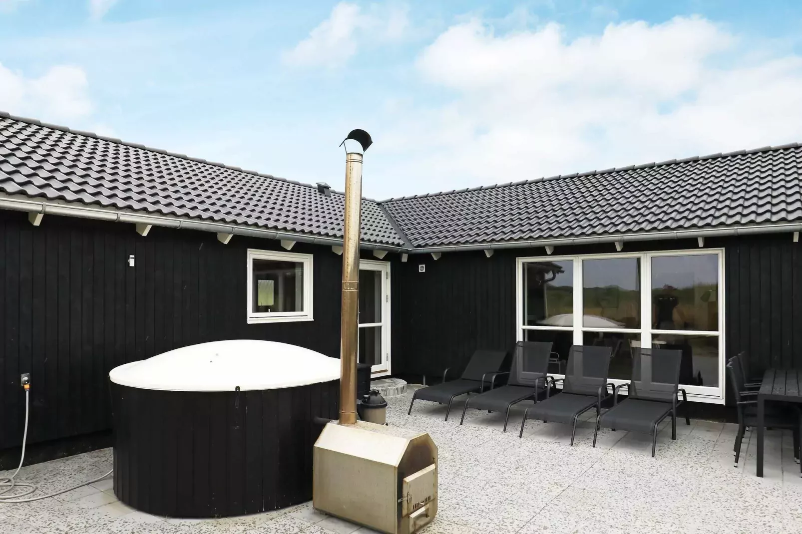 10 person holiday home in Løkken-By Traum