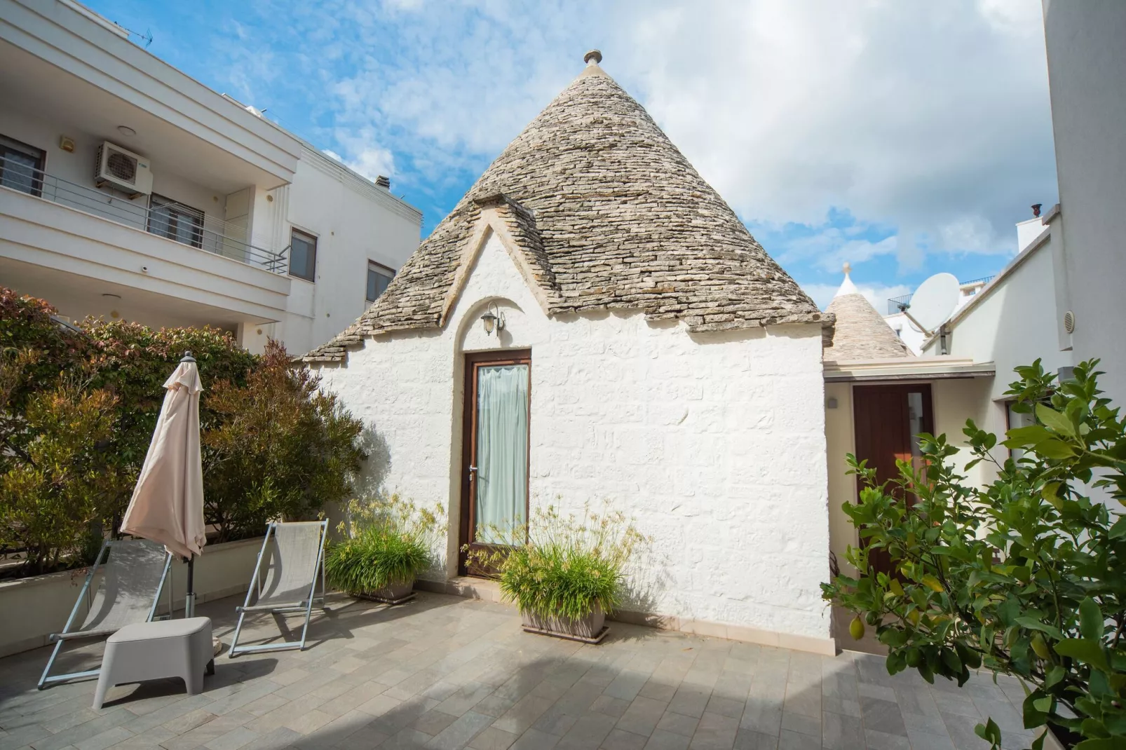 Trullo dell'Ulivo per Tre-Exterior summer