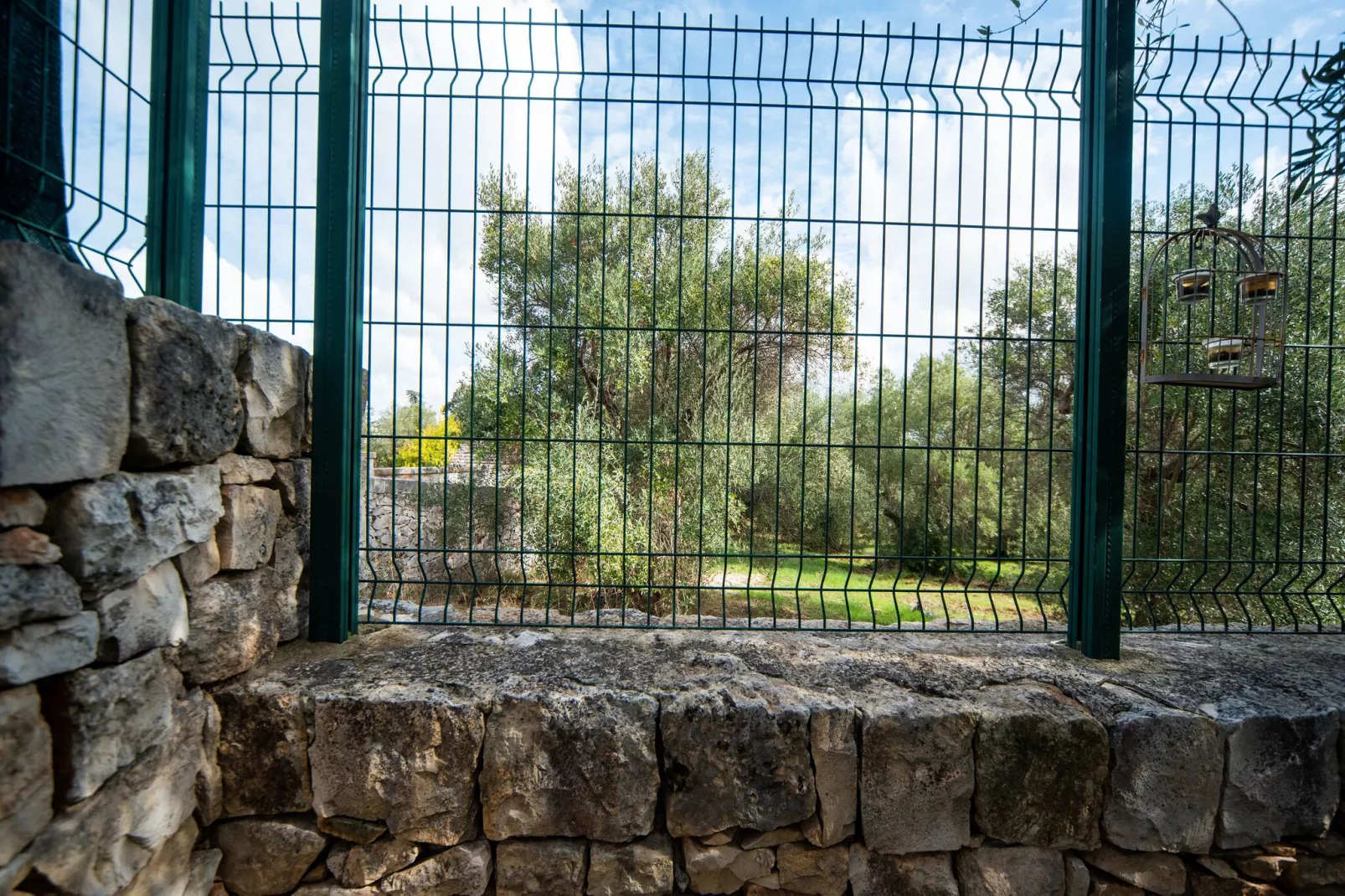 Trullo dell'Ulivo per Tre-Gardens summer