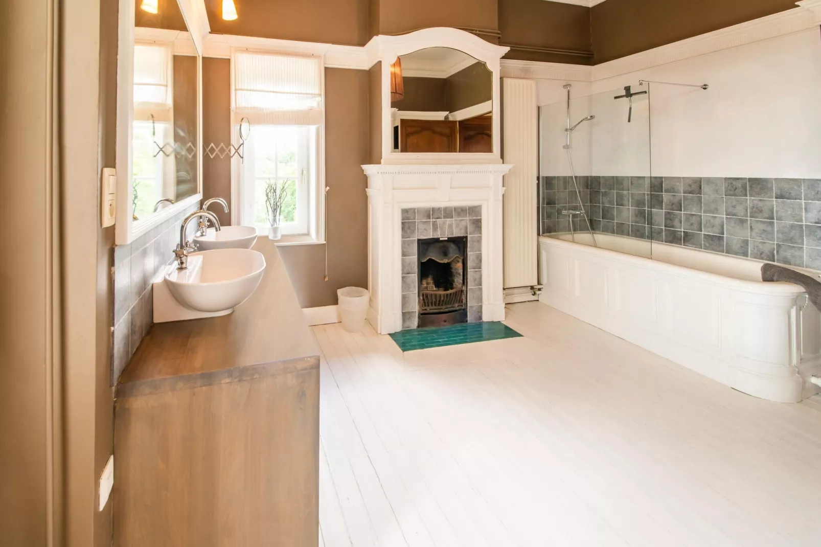 Le Chateau de Balmoral-Bathroom