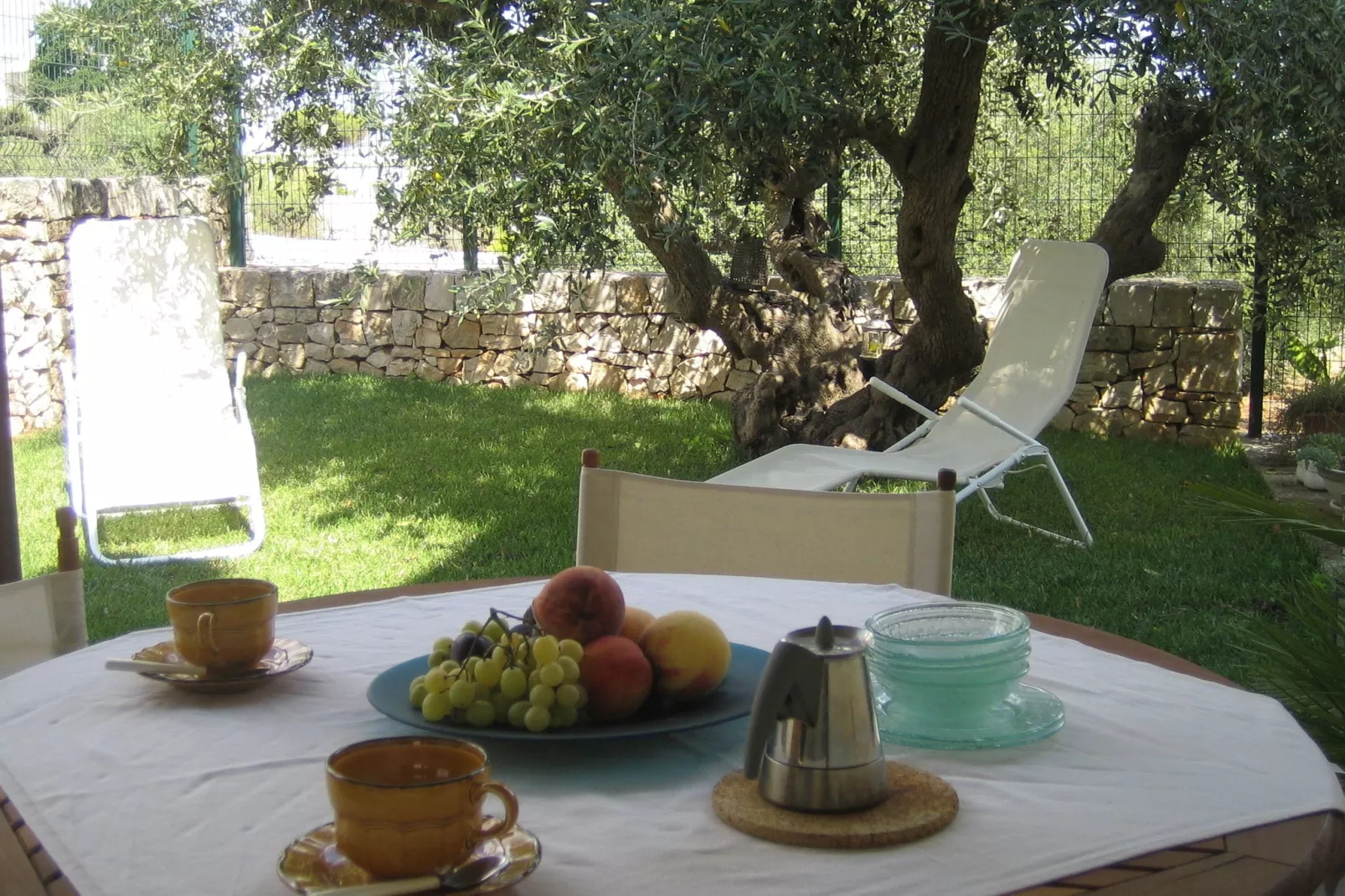 Trullo dell'Ulivo per Due-Gardens summer