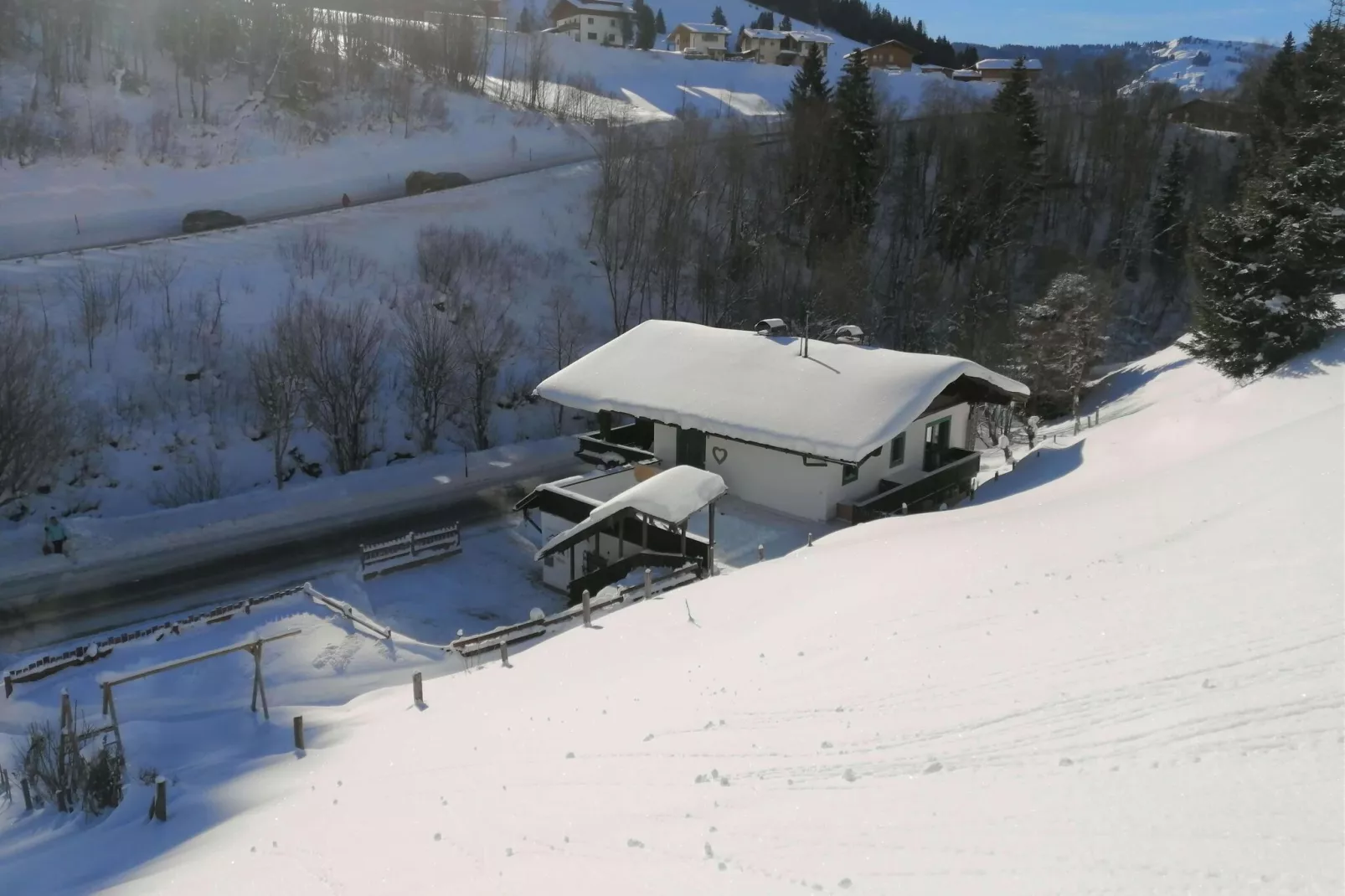 Mountain-View Appartement with Garden inkl Hochkönigcard-Extérieur hiver