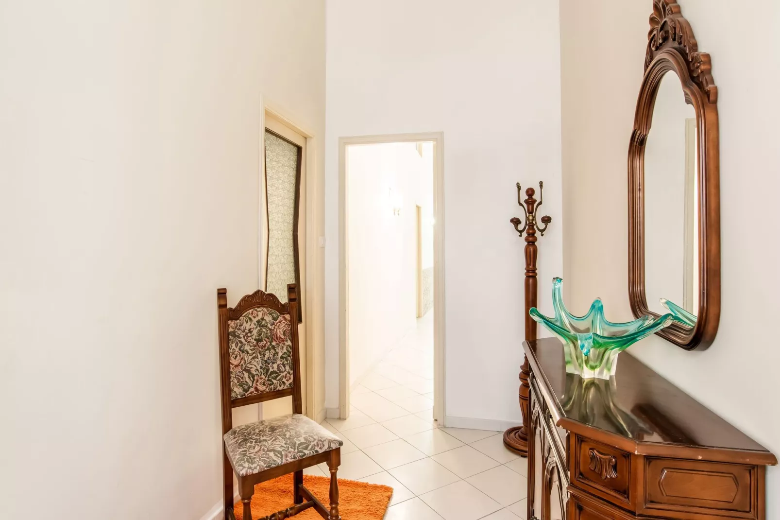 MONFORTE CASA SICILIA - Flur