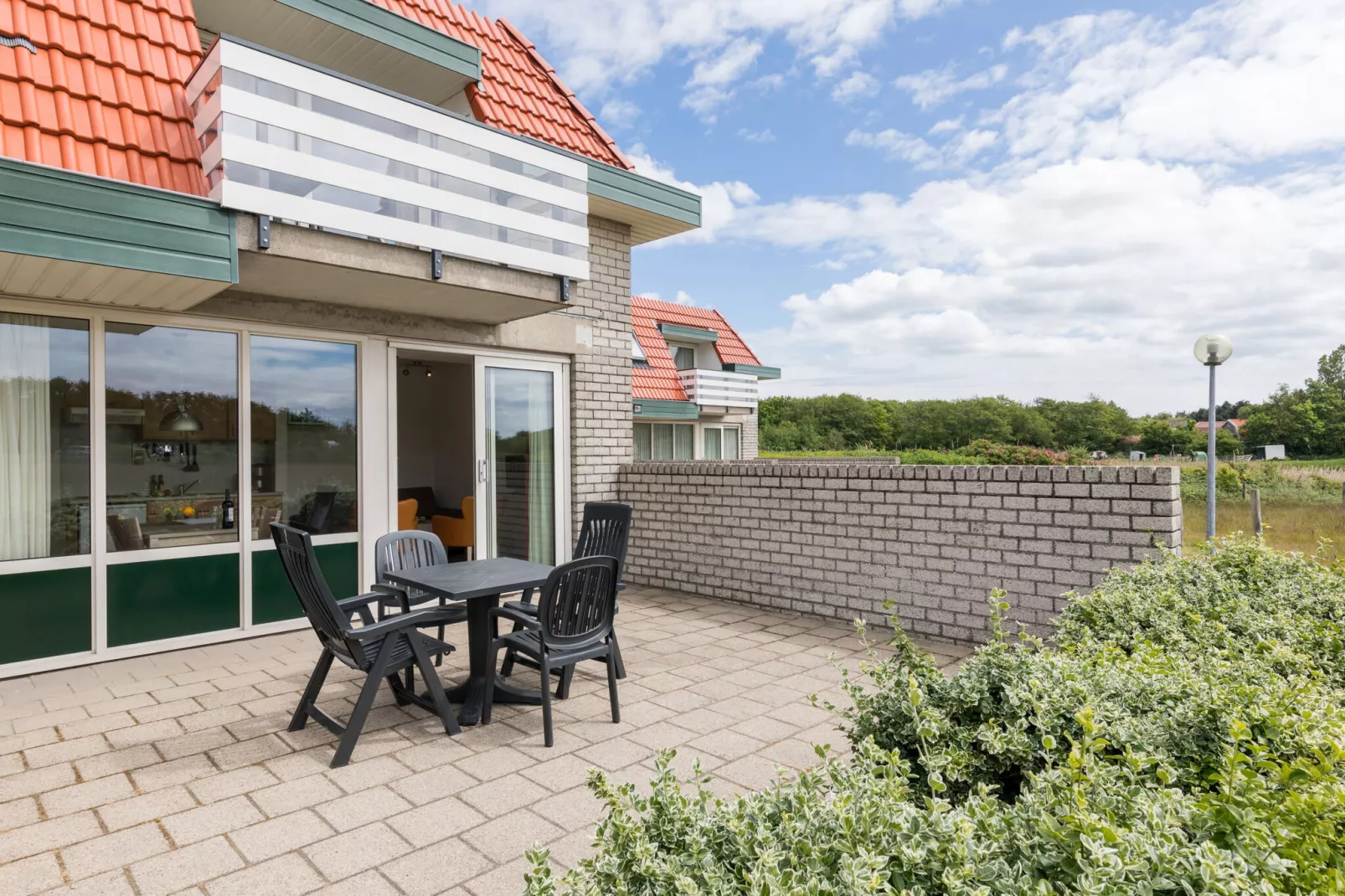 Bosch en Zee 3-Terrace balcony