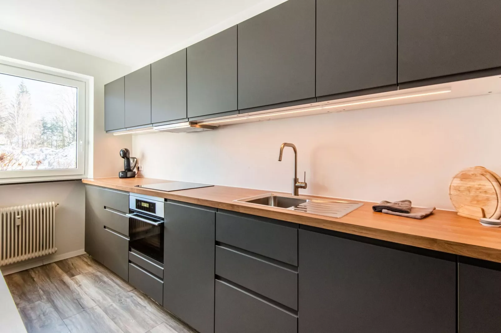 Lake Apartment Yunique-Kitchen