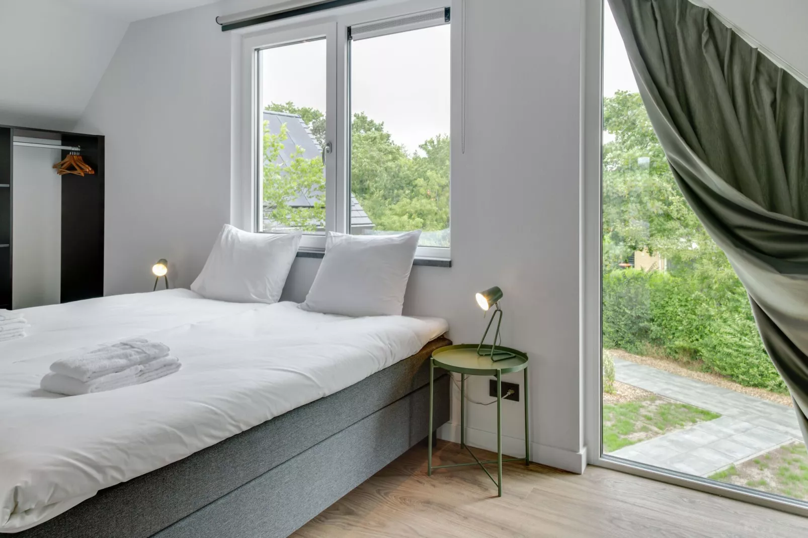 De Koog nr 2 - 6 pers woning de luxe-Bedroom