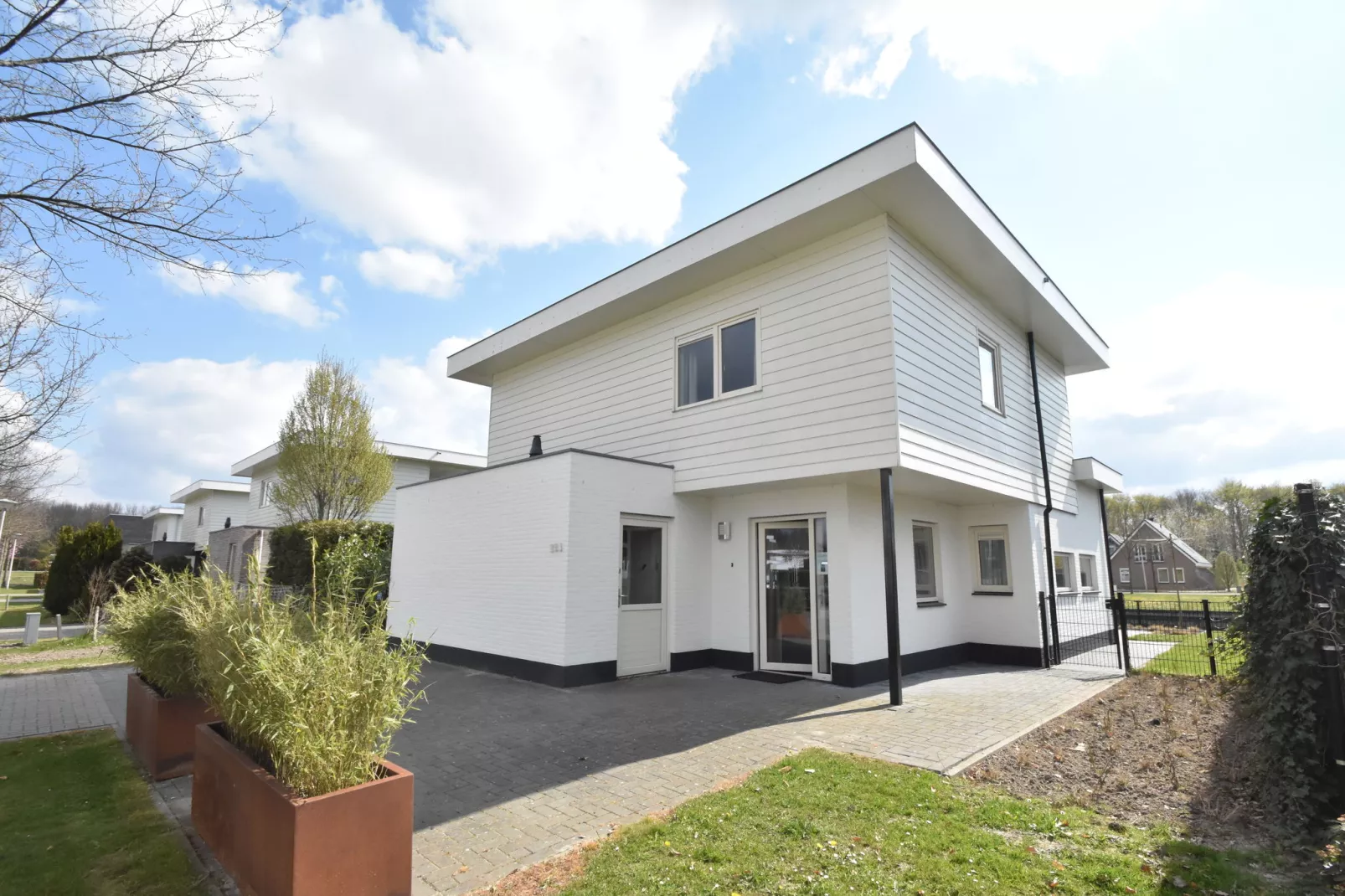 Villa Sunshine Harderwijk 234-Exterior summer
