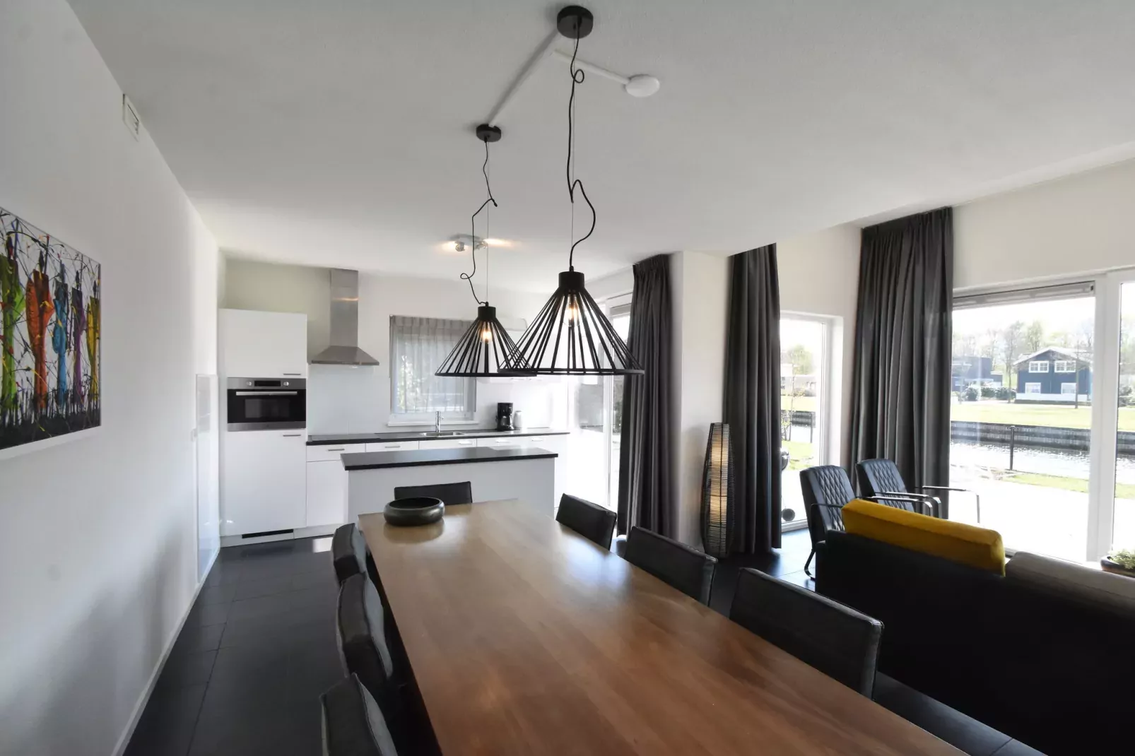 Villa Sunshine Harderwijk 234-Dining room