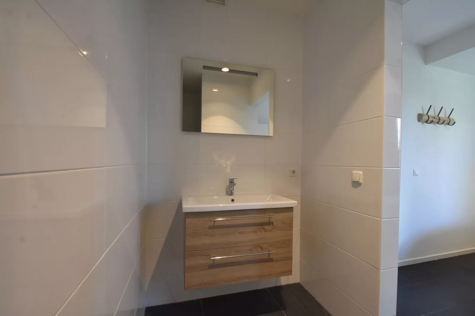 Villa Sunshine Harderwijk 234-Bathroom