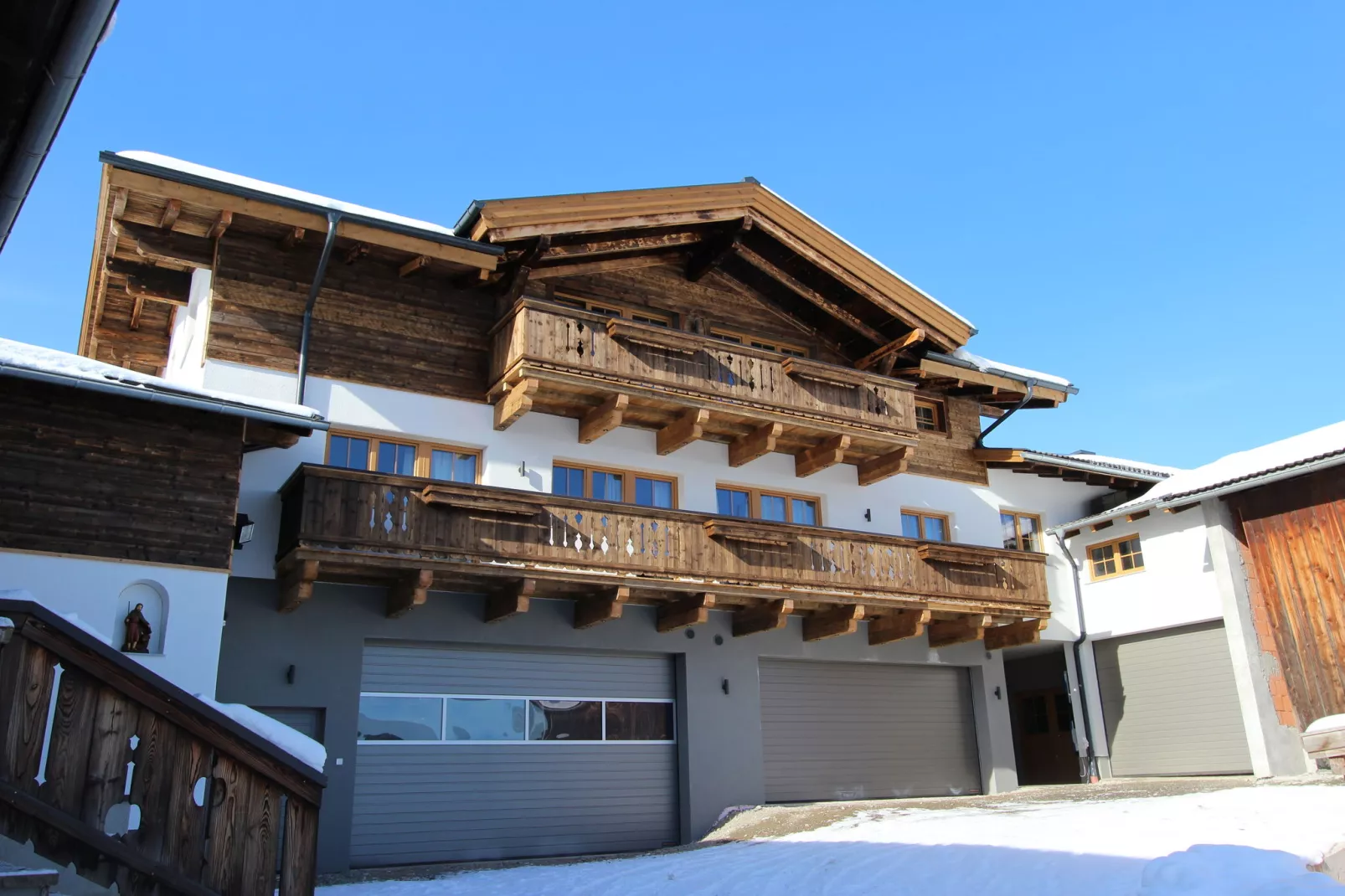 Landhaus Oberaigen-Exterior winter